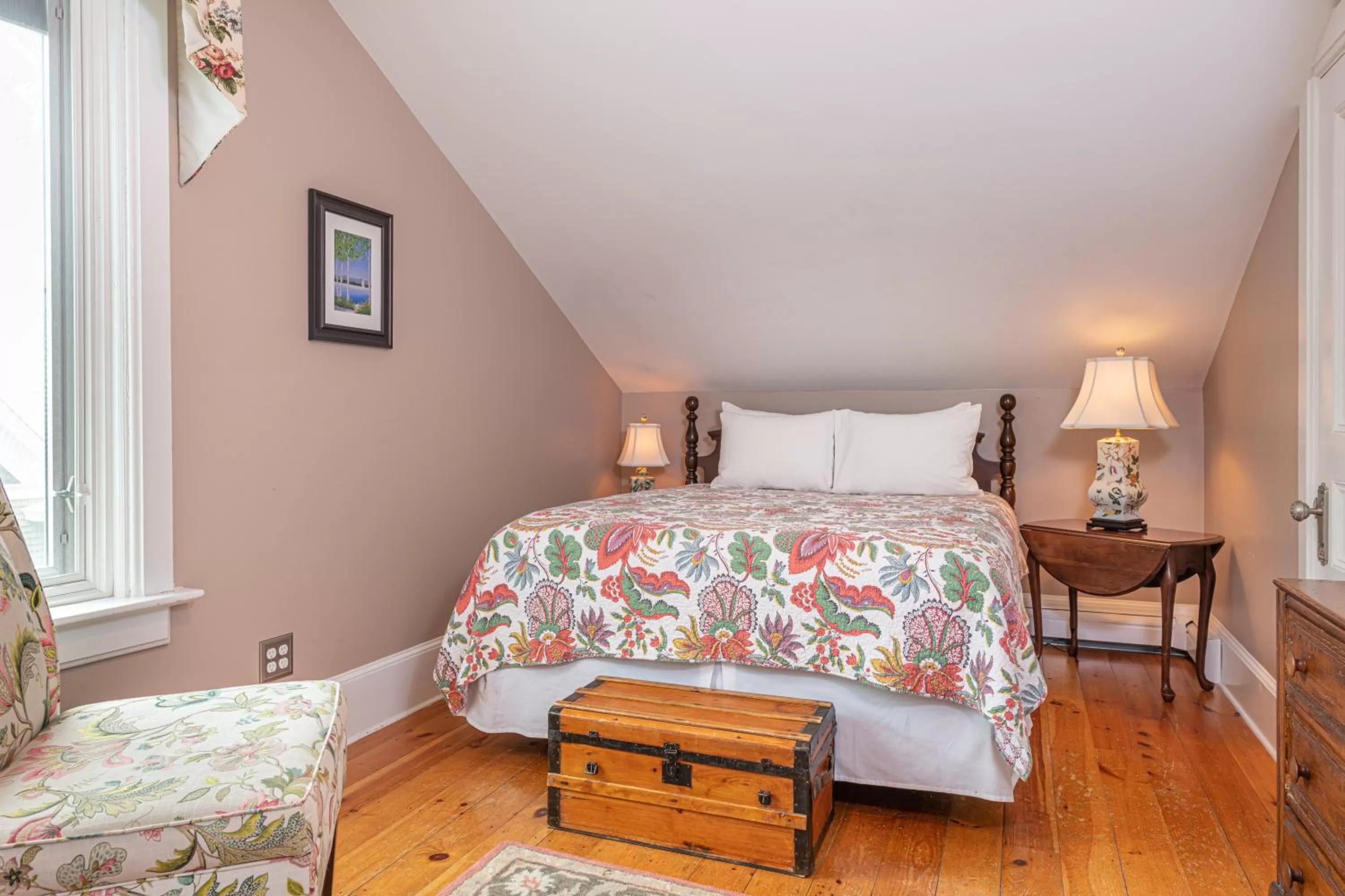 Triple Room - single occupancy - Room 6 in Sinclair Inn Bed & Breakfast