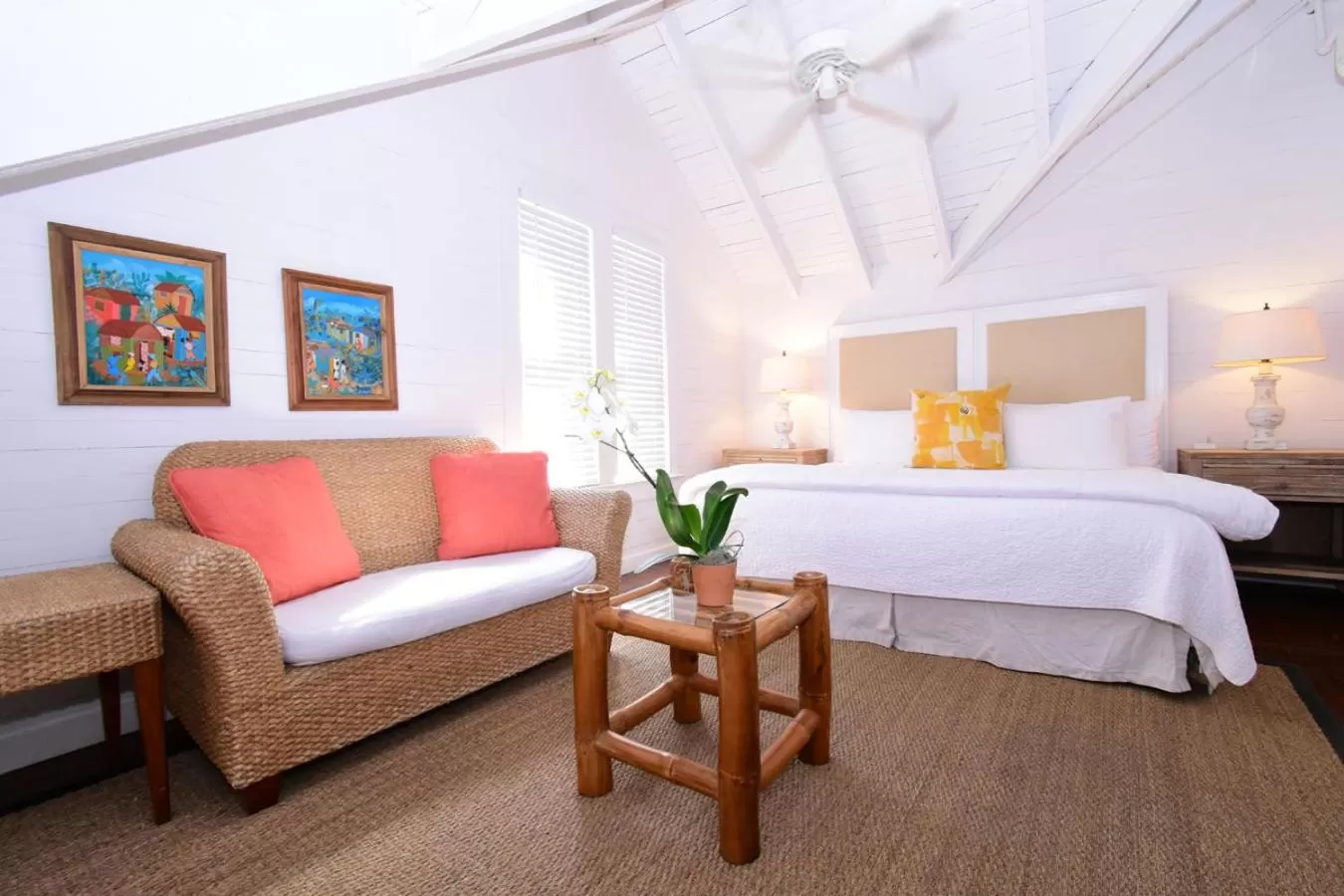 King Room in Simonton Court Historic Inn & Cottages