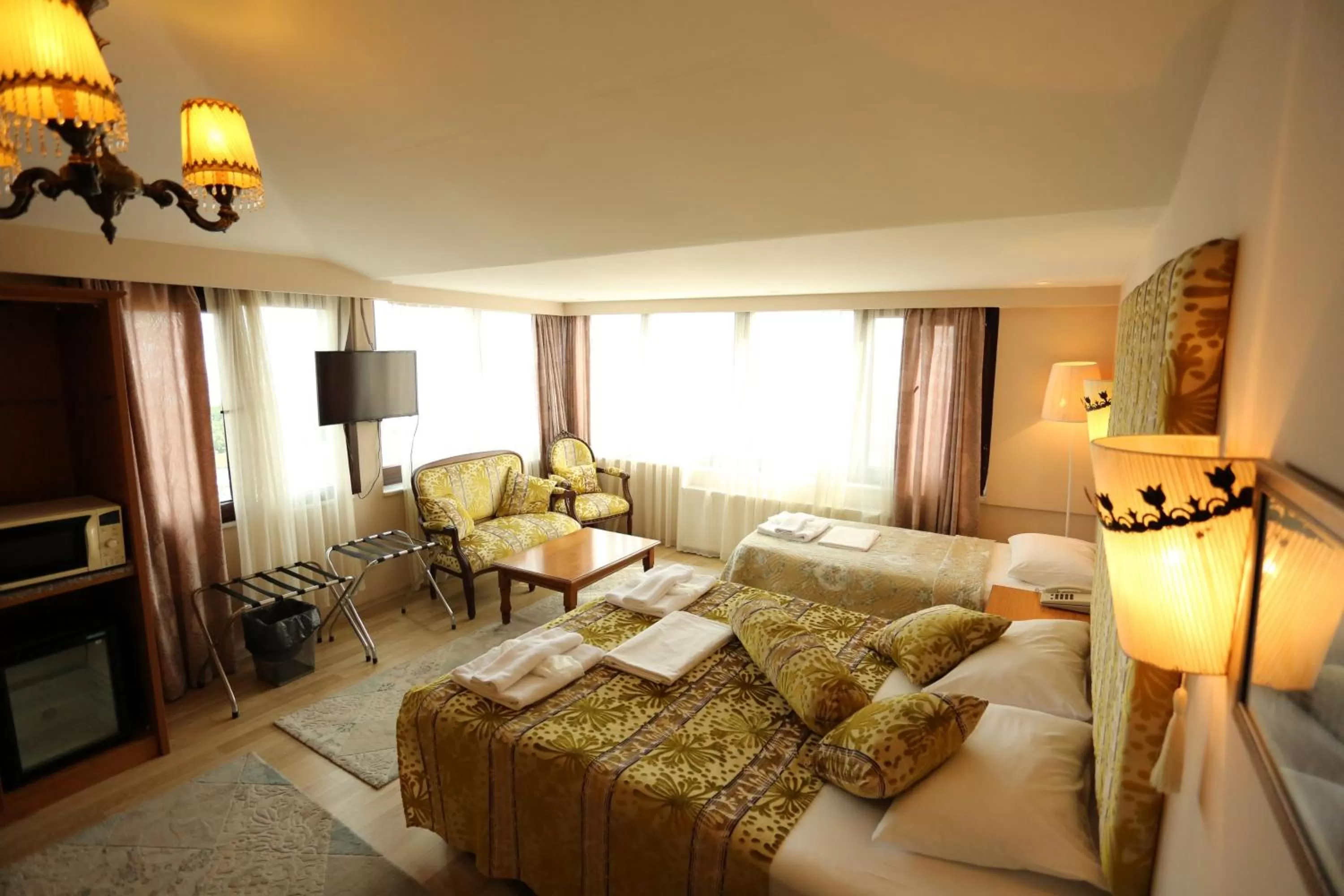 Suite with Sea View in Hotel Tashkonak Istanbul