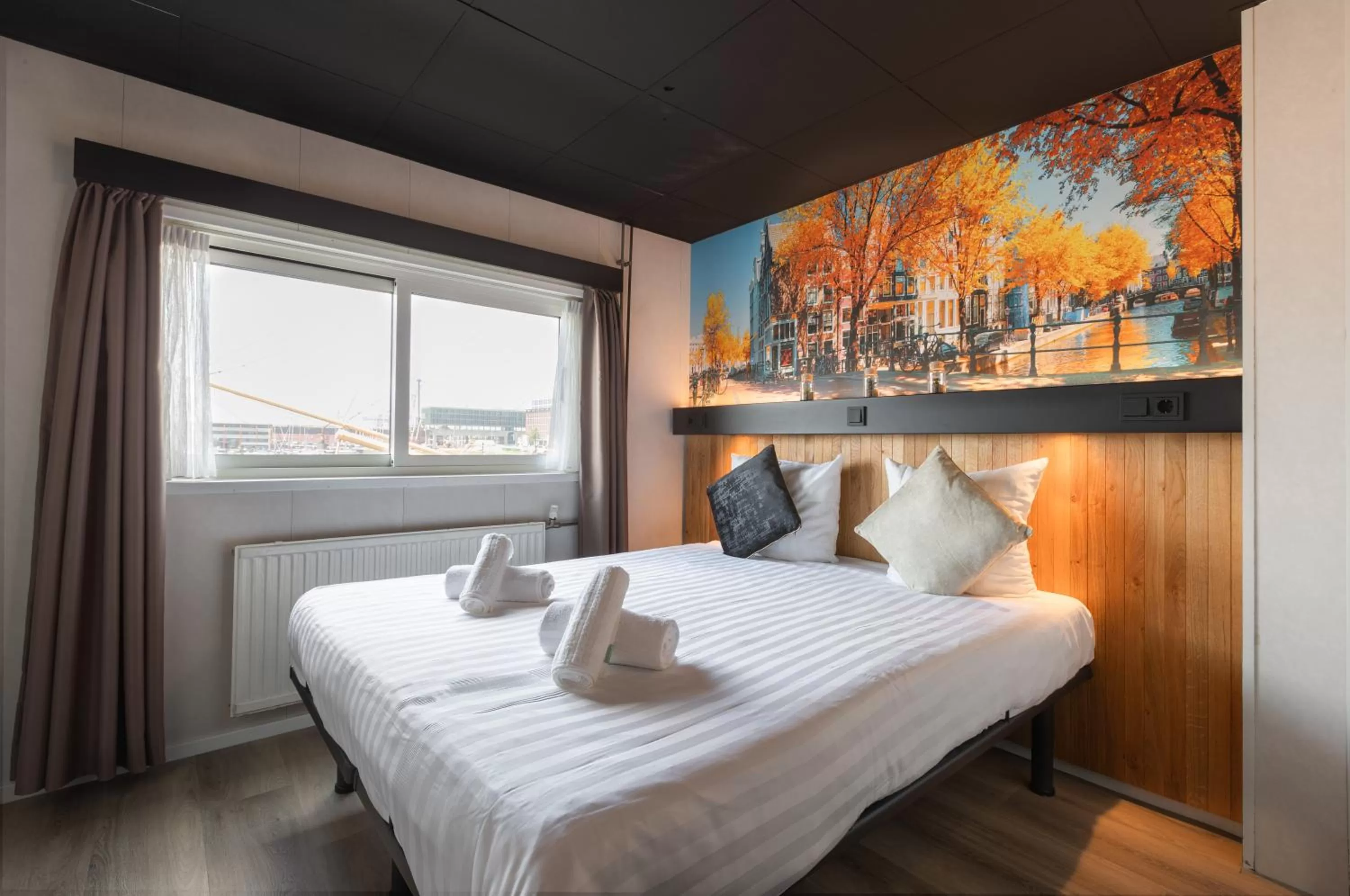 Basic Double Room in Botel