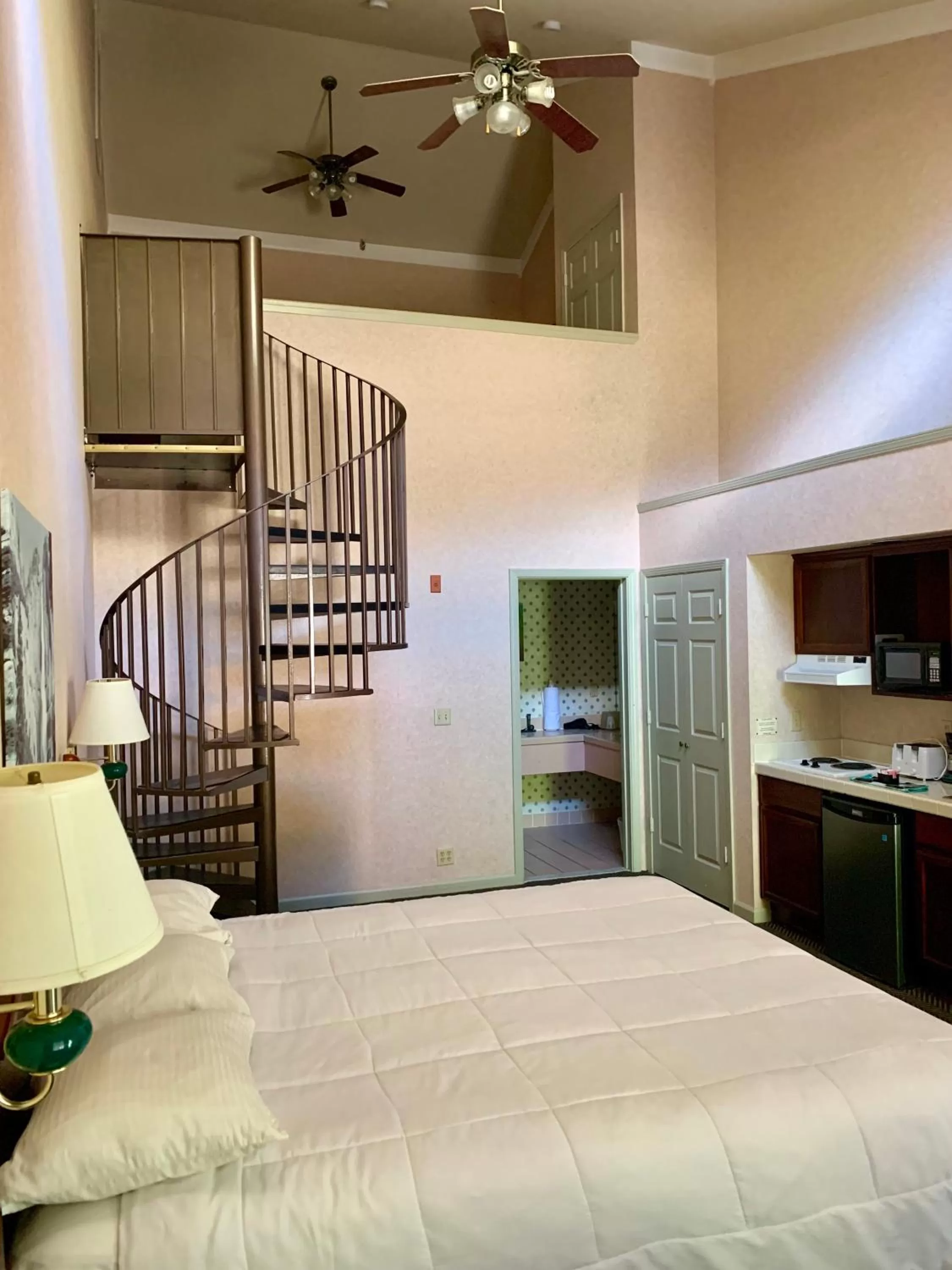 Quadruple Room in Yosemite View Lodge