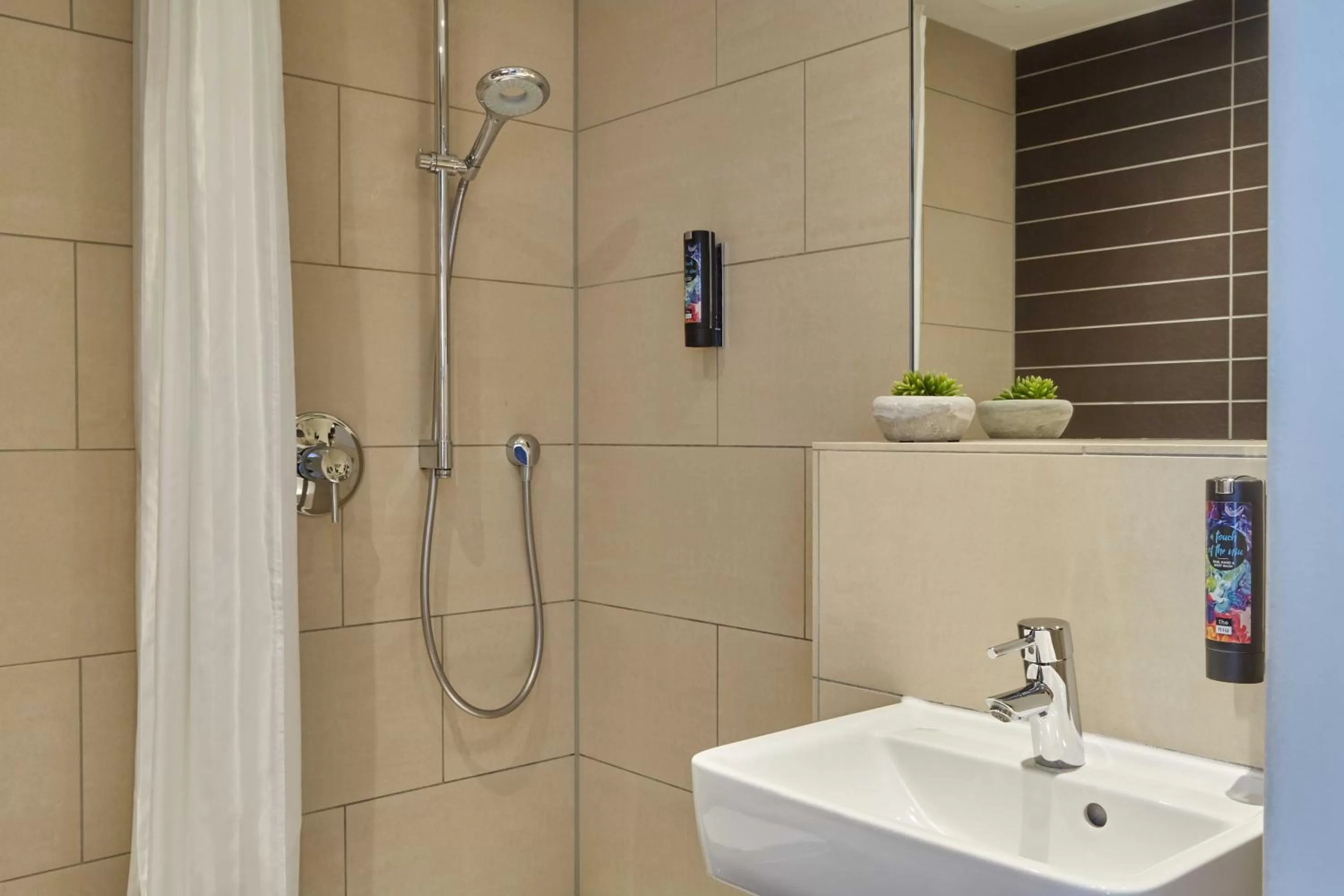 Premium Queen Room with sofa bed in the niu Fusion