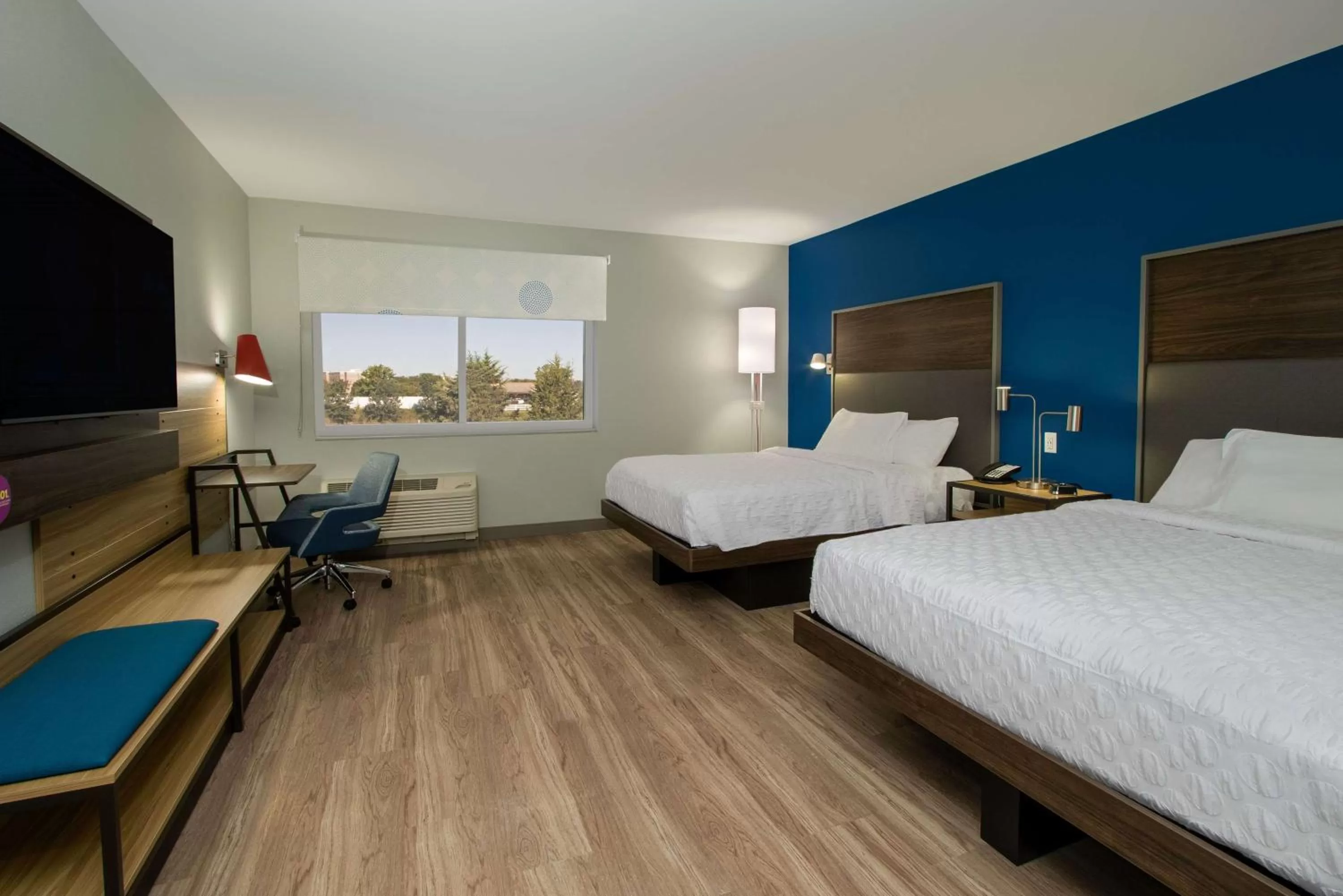 Queen Room with Two Queen Beds and Roll-In Shower - Mobility and Hearing Access in Tru By Hilton Columbus Airport