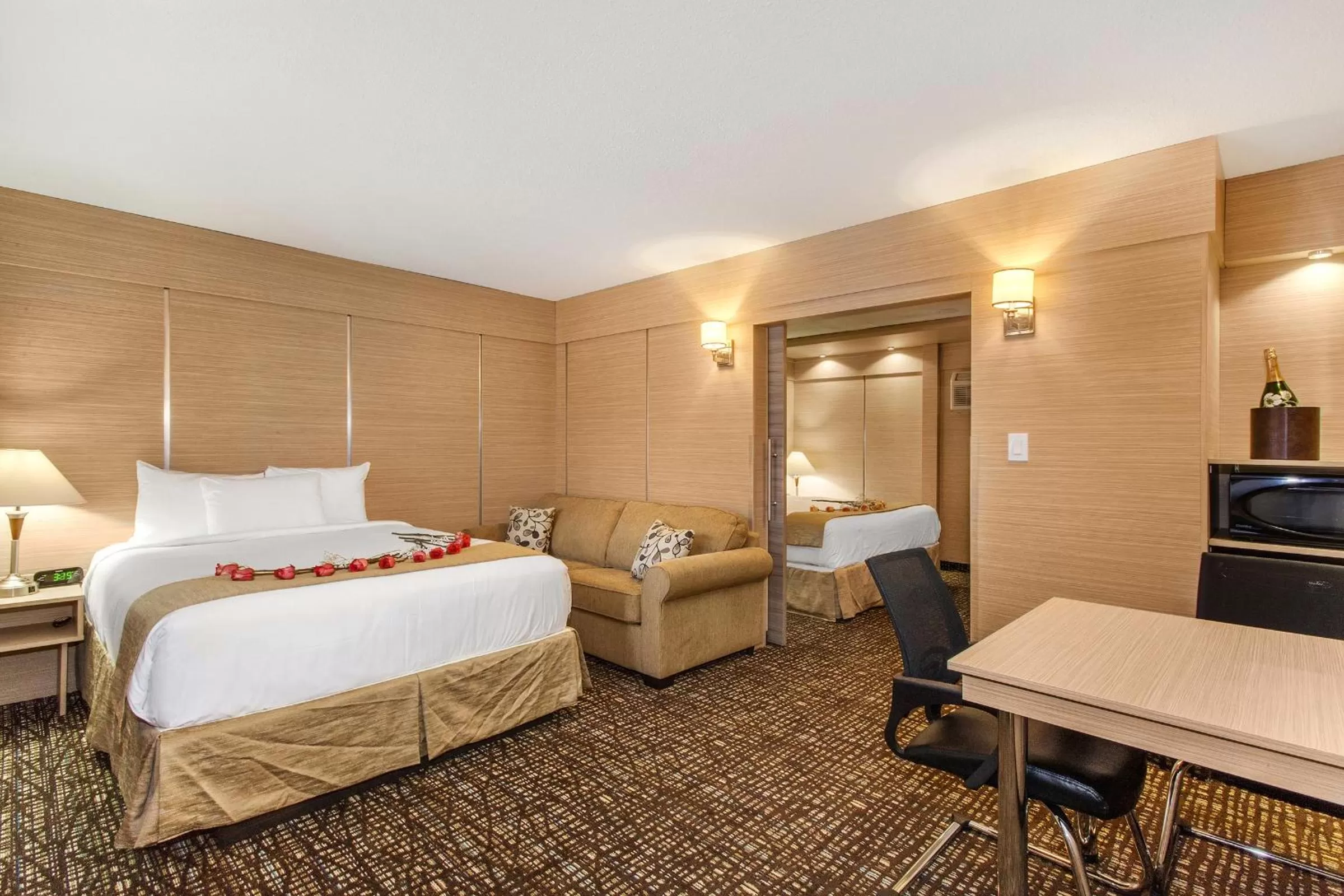 One-Bedroom Suite (4 Adults) in Ocean Beach Palace