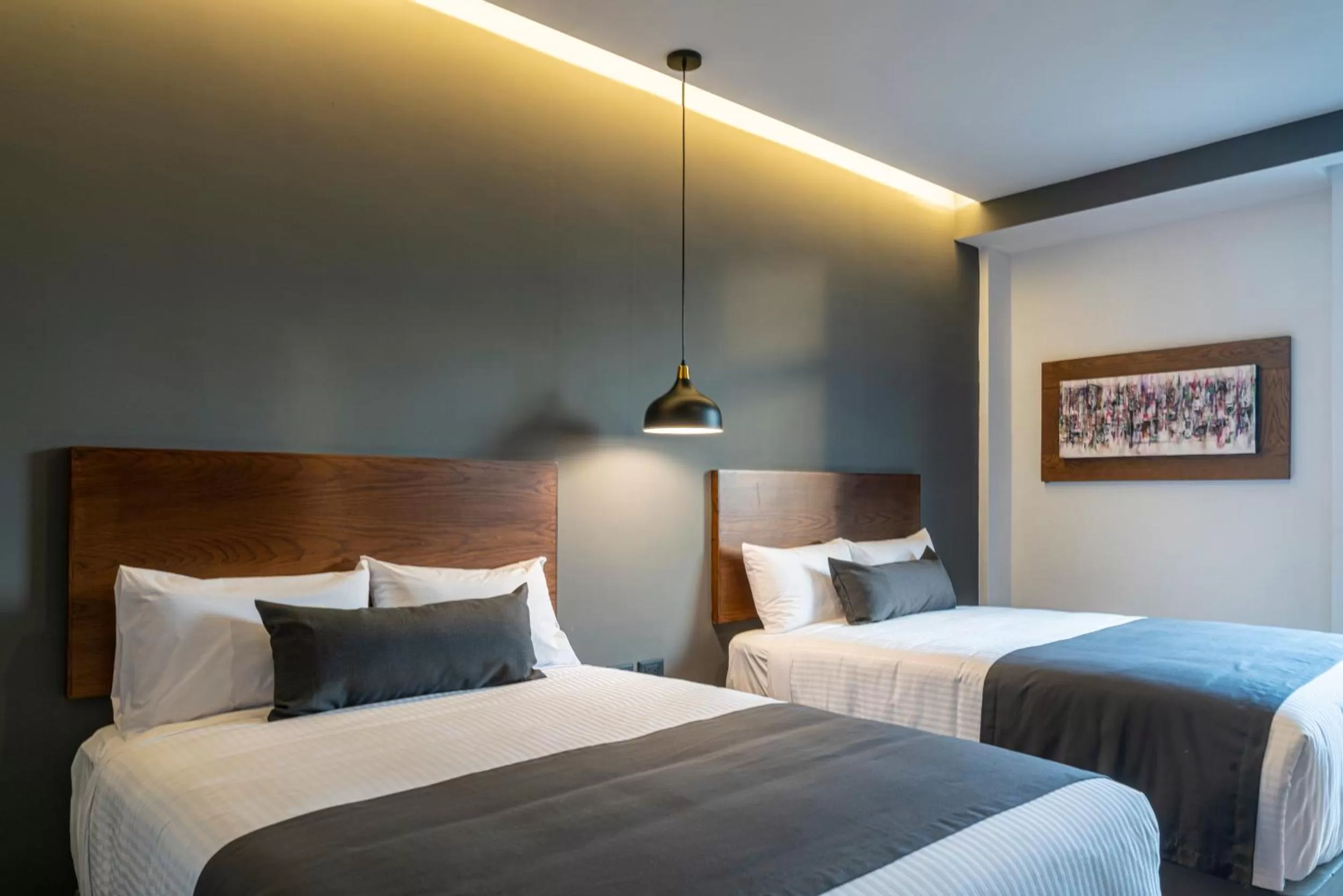 Superior Double Room in Gumont Guadalajara López Mateos - Minerva