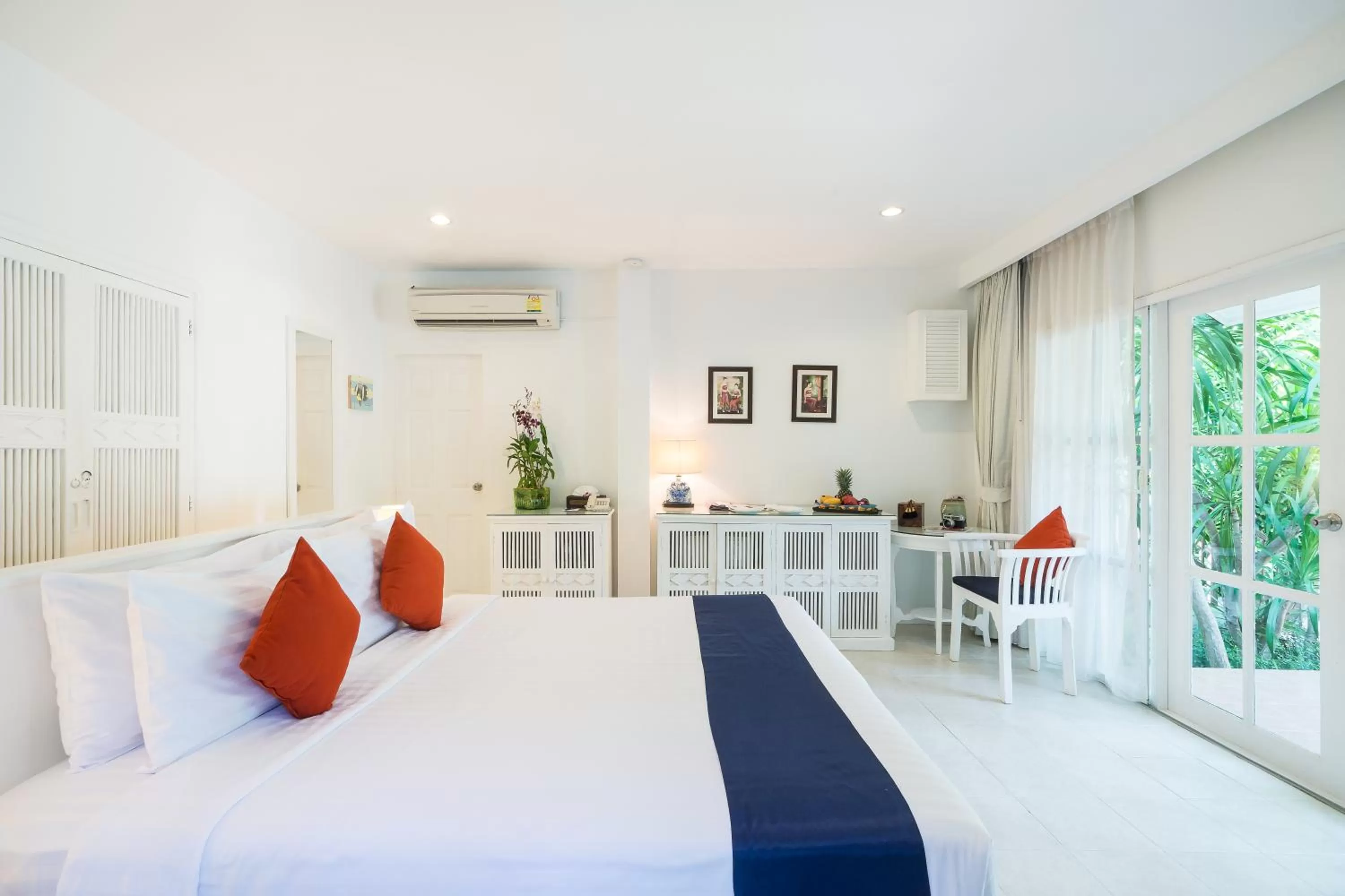 Garden View Grand King Bed in Laksasubha Hua Hin