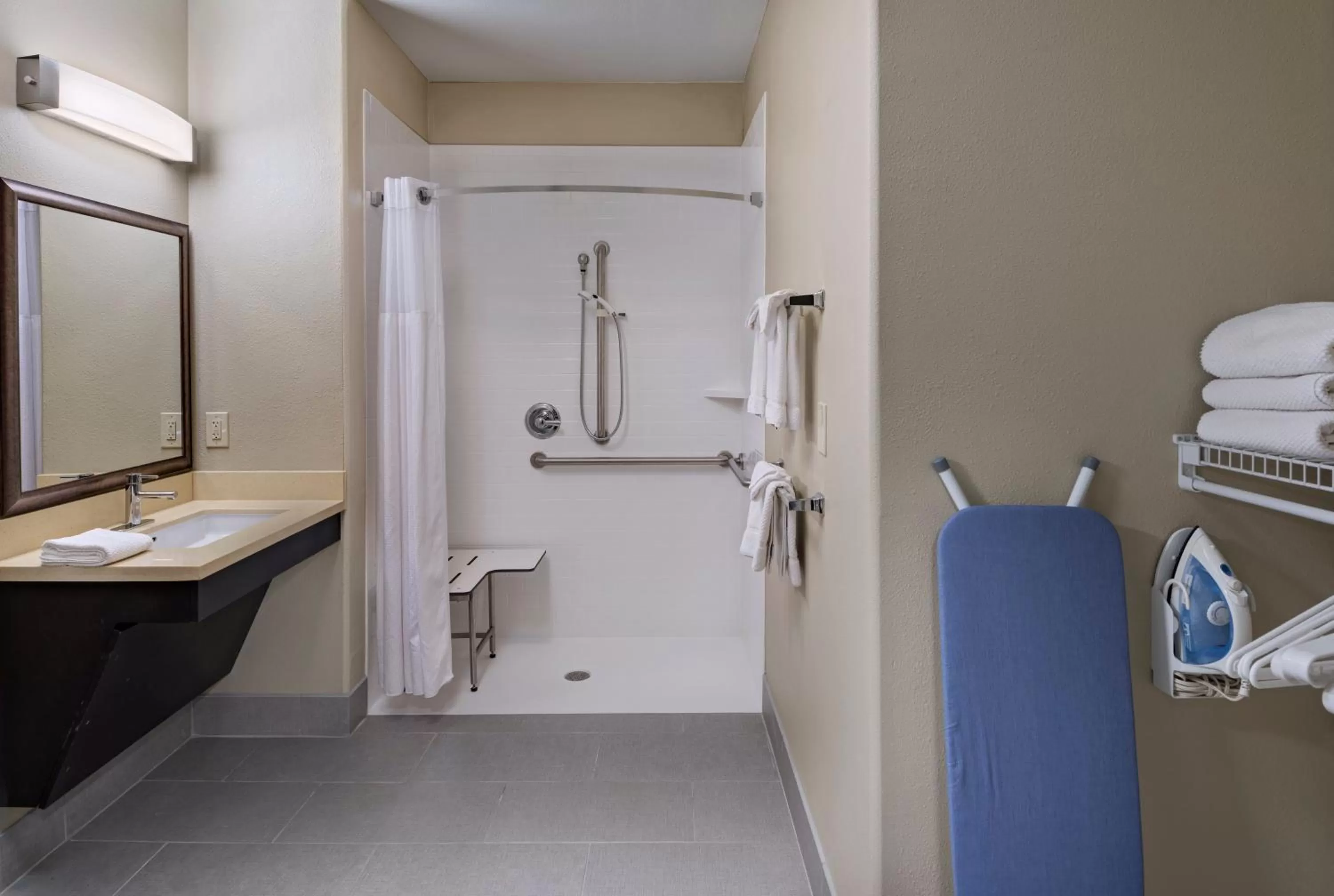Two-Bedroom Suite with Roll-In Shower - Disability Access in Staybridge Suites Austin Northwest by IHG