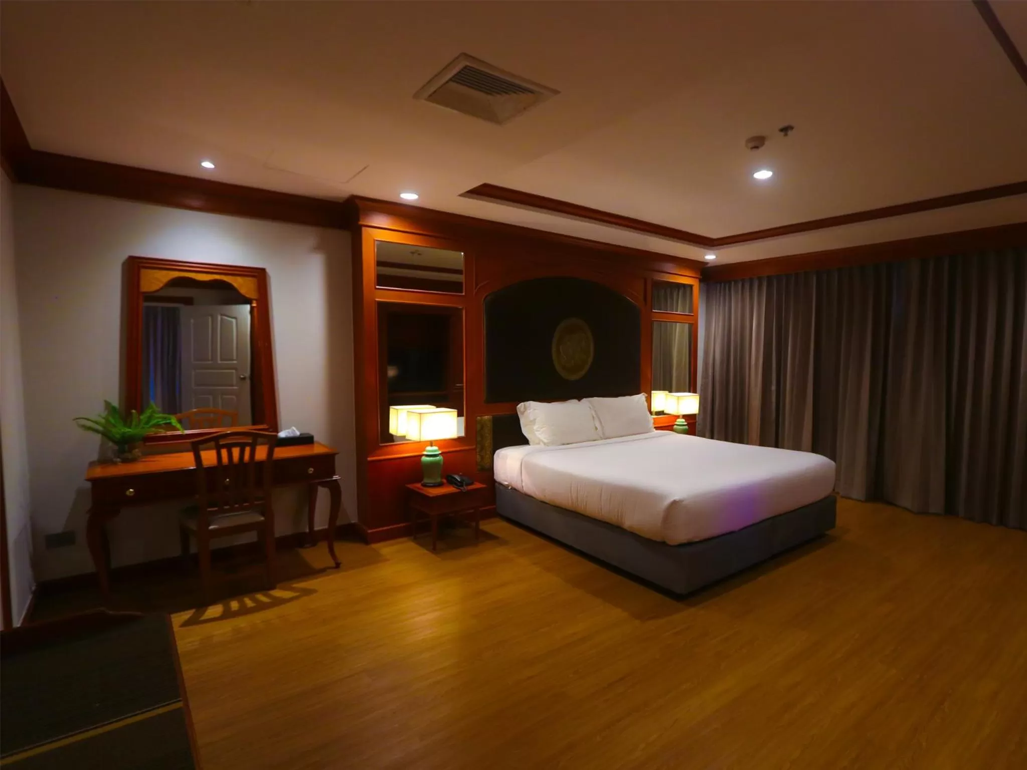 Jr. Suites River View Room in Fortune River View Hotel Nakhon Phanom