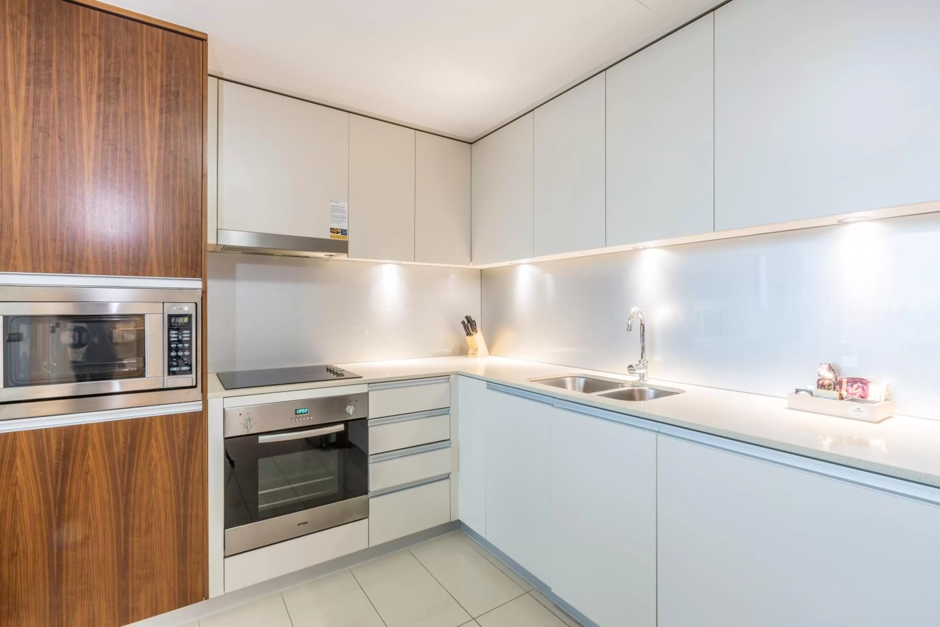 One-Bedroom Apartment Hinterland View in Wyndham Resort Surfers Paradise