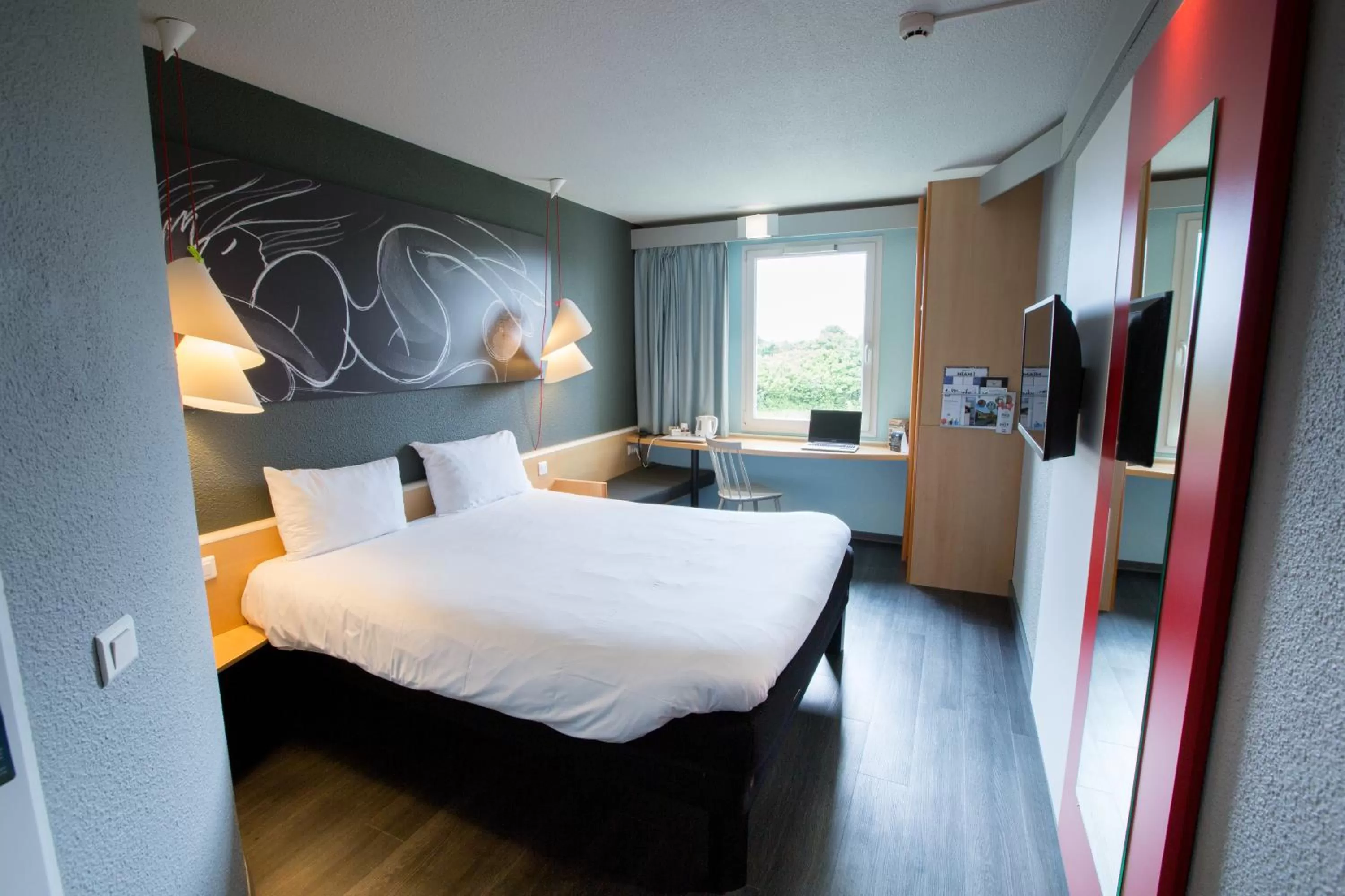 Standard Double Room in ibis Cherbourg La Glacerie