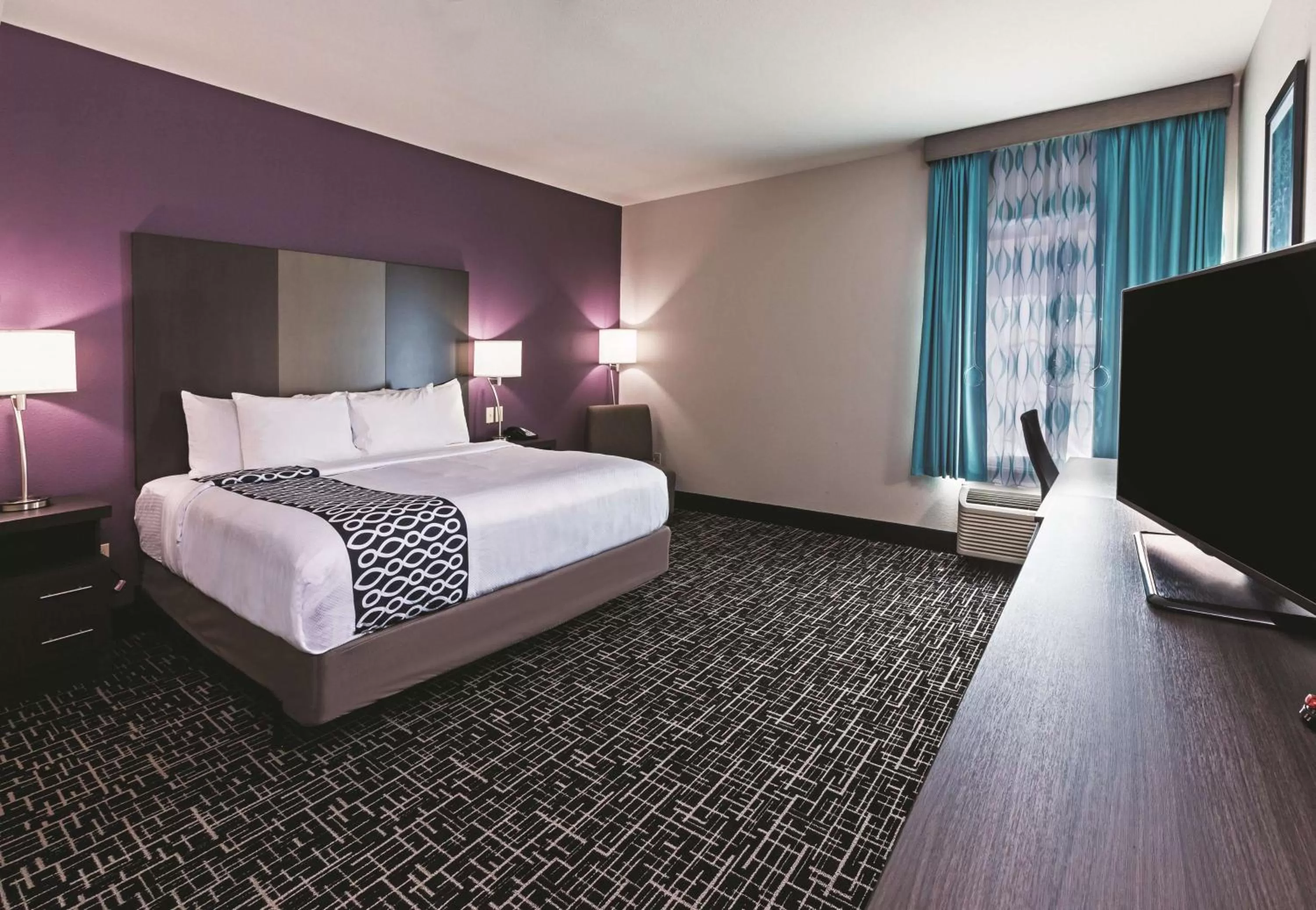 King Room - Mobility Access/Non-Smoking in La Quinta by Wyndham Claremore