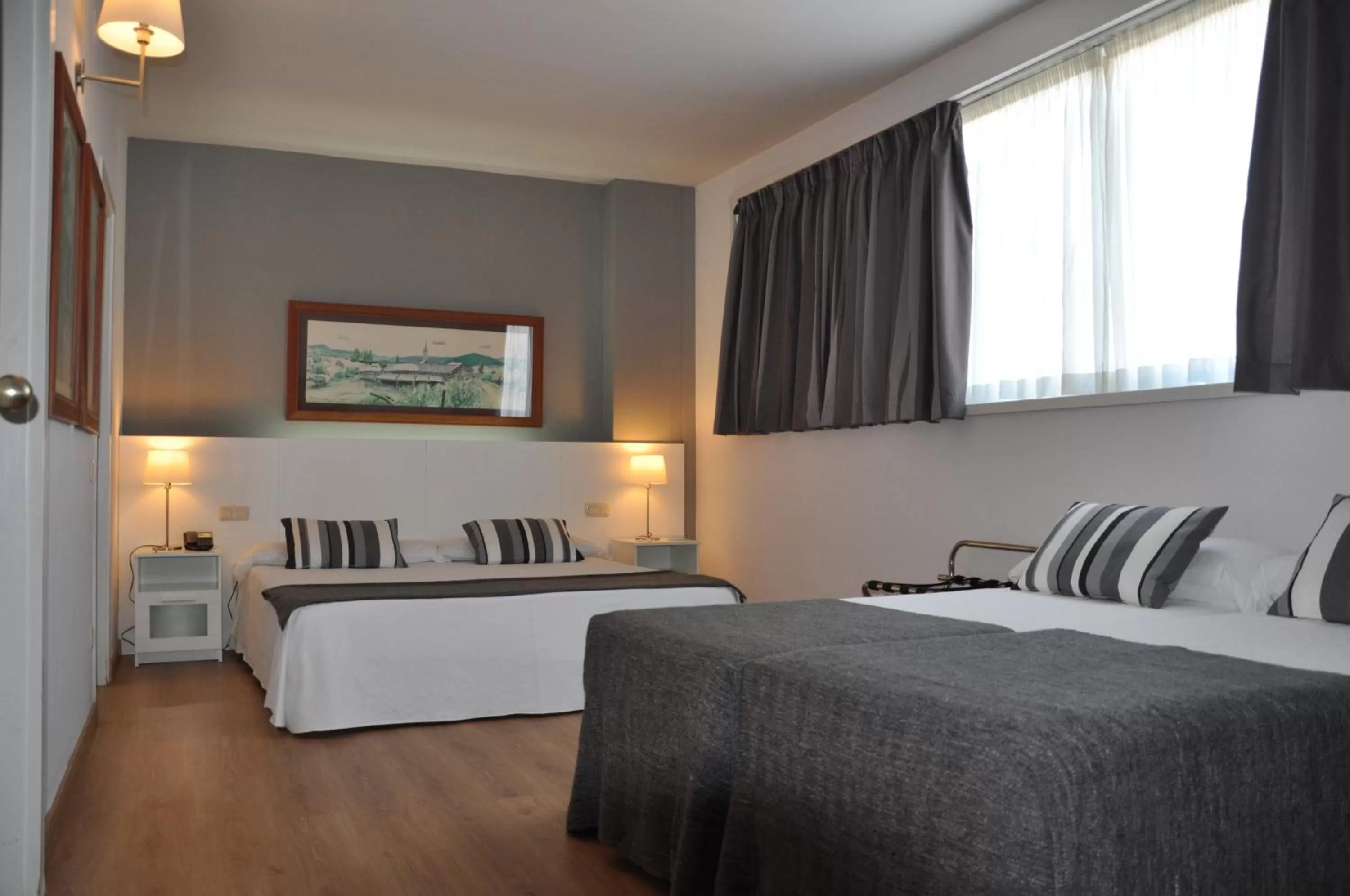 Quadruple Room in Aparthotel Atenea Barcelona