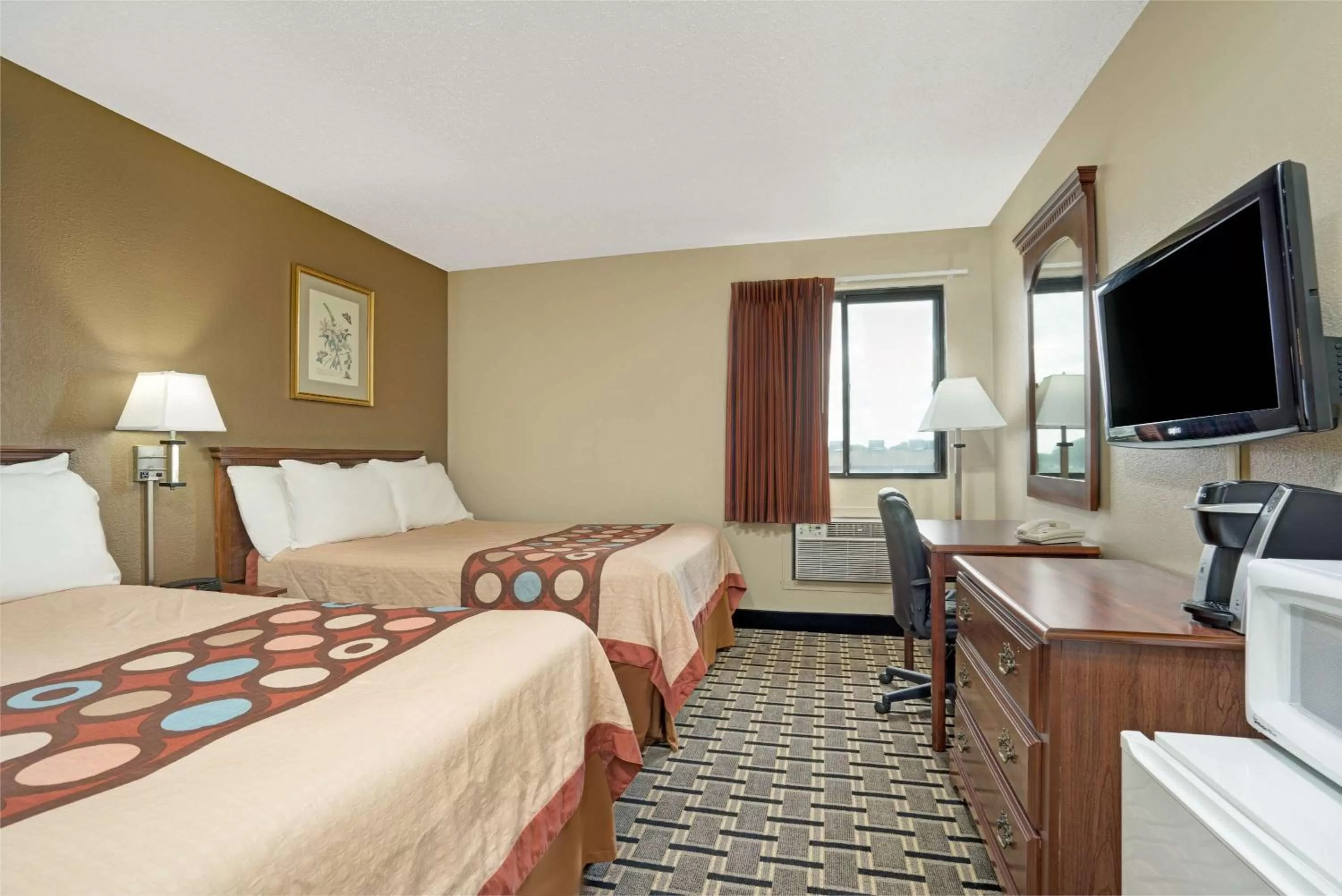 Double Room with Two Double Beds - Smoking in Super 8 by Wyndham Melrose