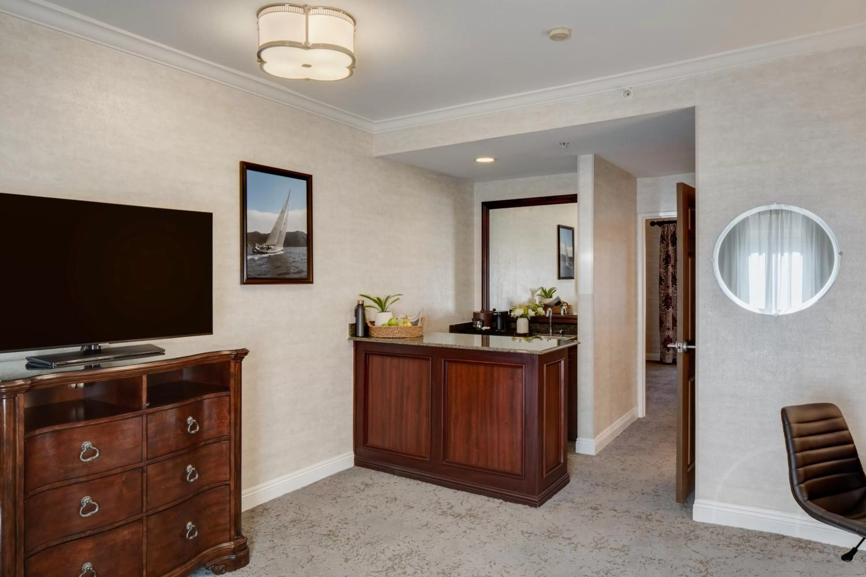 One-Bedroom King Suite in Ayres Hotel Costa Mesa Newport Beach
