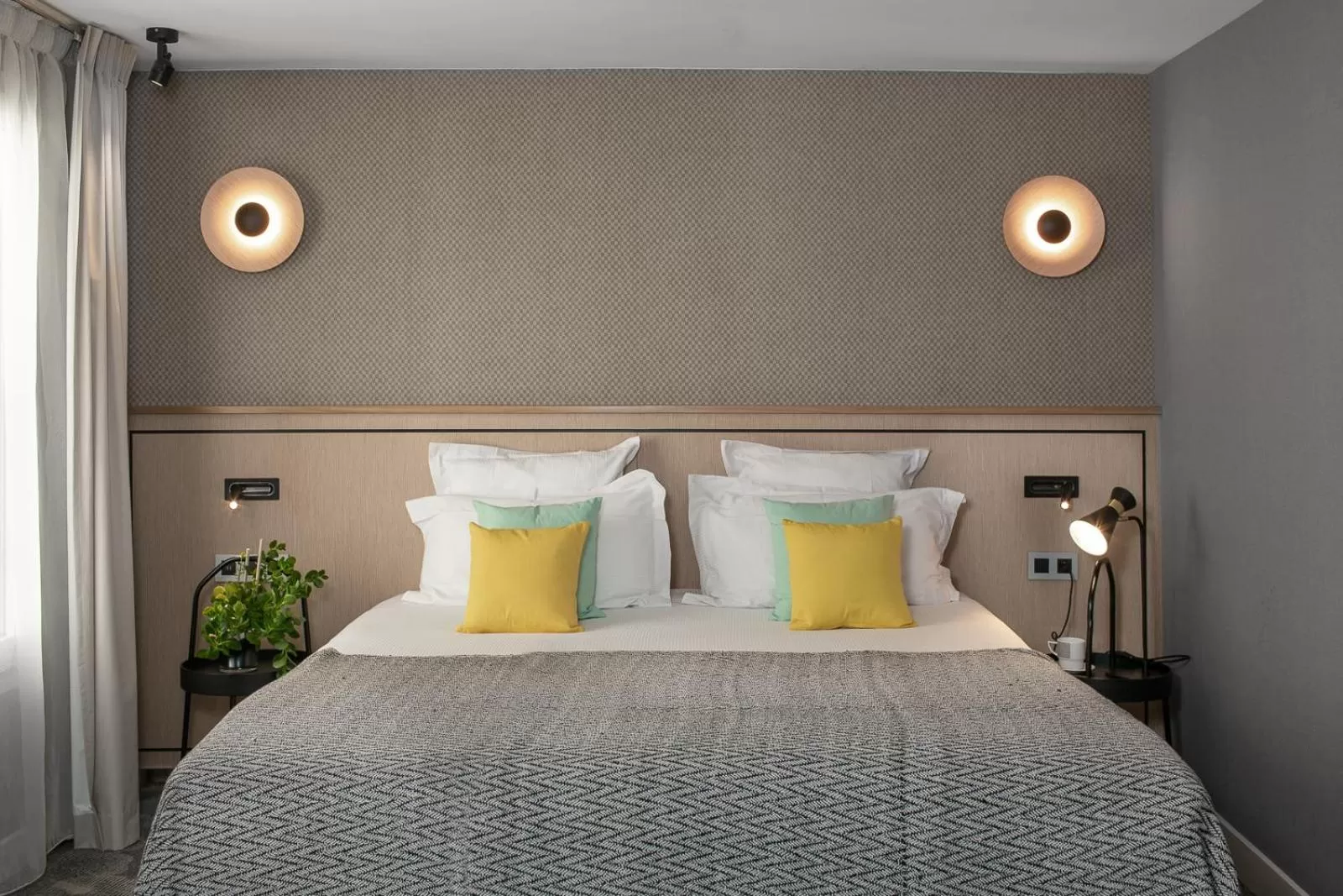 Junior Suite with Spa Bath in Hotel Opéra Marigny