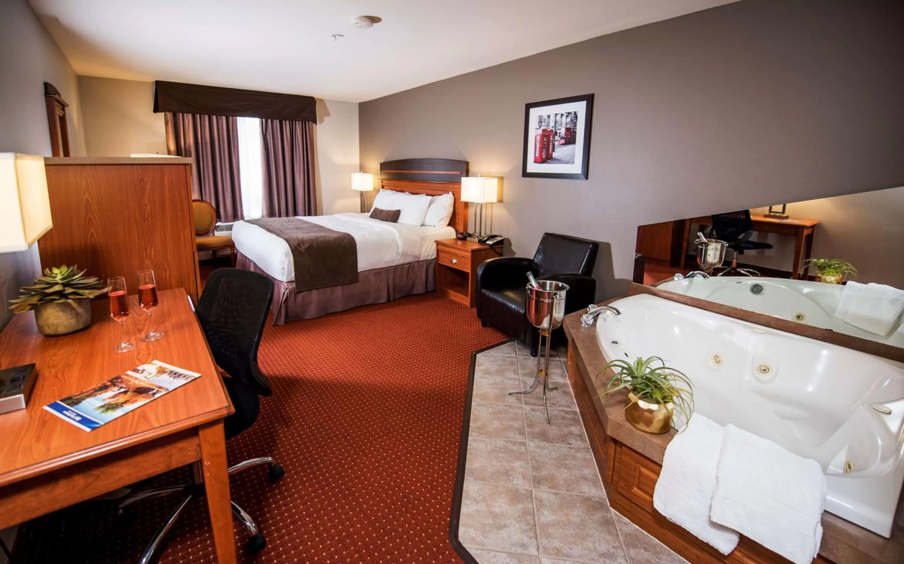 King Suite - Non-Smoking in Best Western Plus Moncton