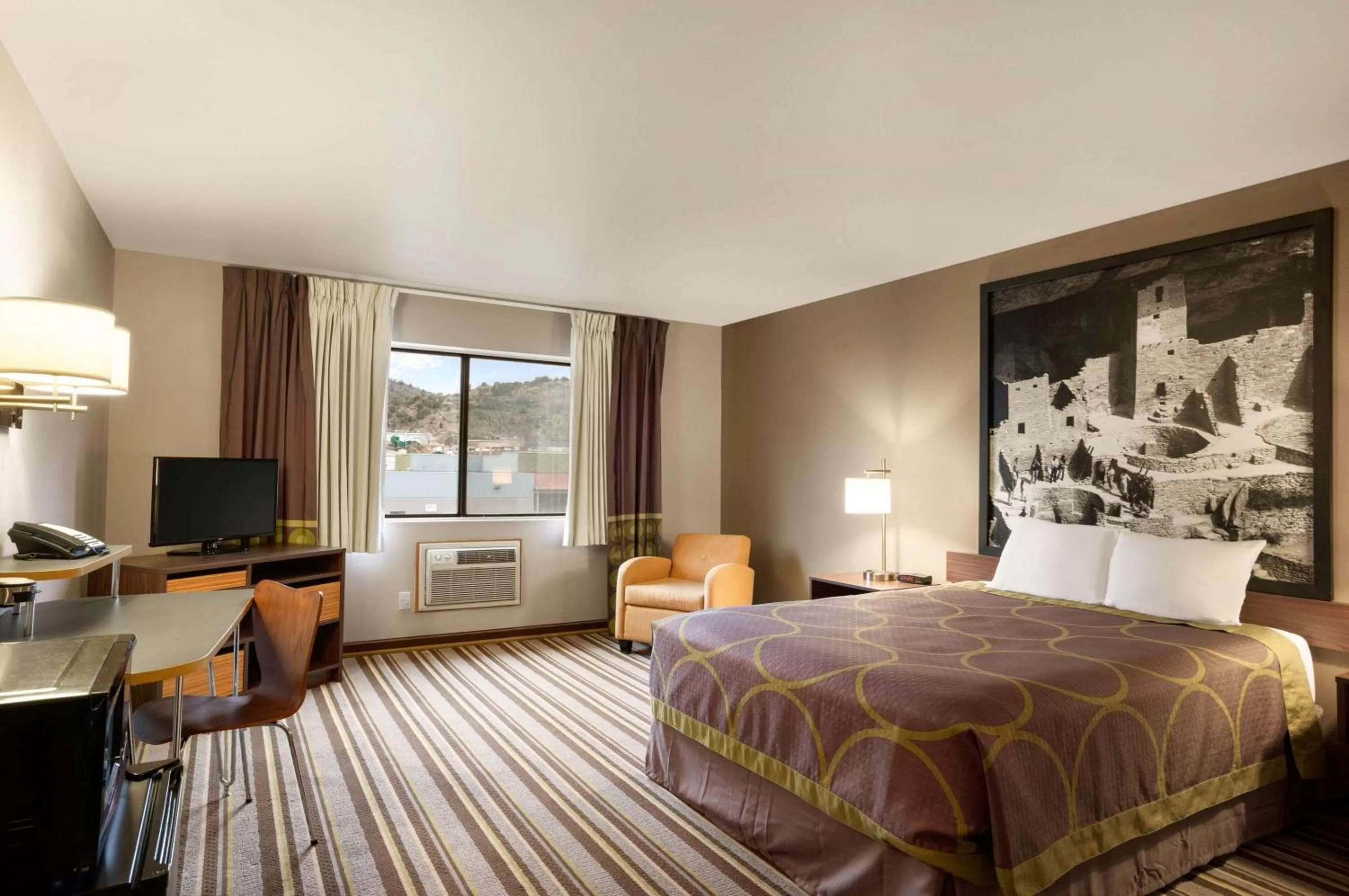 Queen Room - Non-Smoking in Super 8 by Wyndham Durango