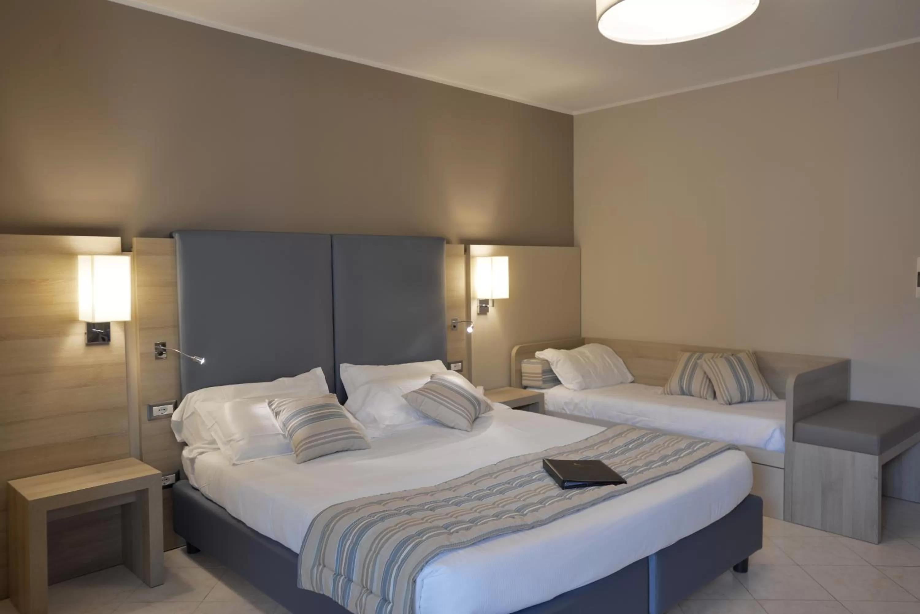 Superior Triple Room in Alma di Alghero Hotel