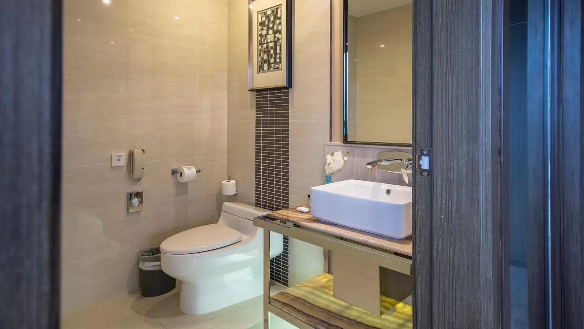 Toilet in Fleuve Congo Hotel By Blazon Hotels