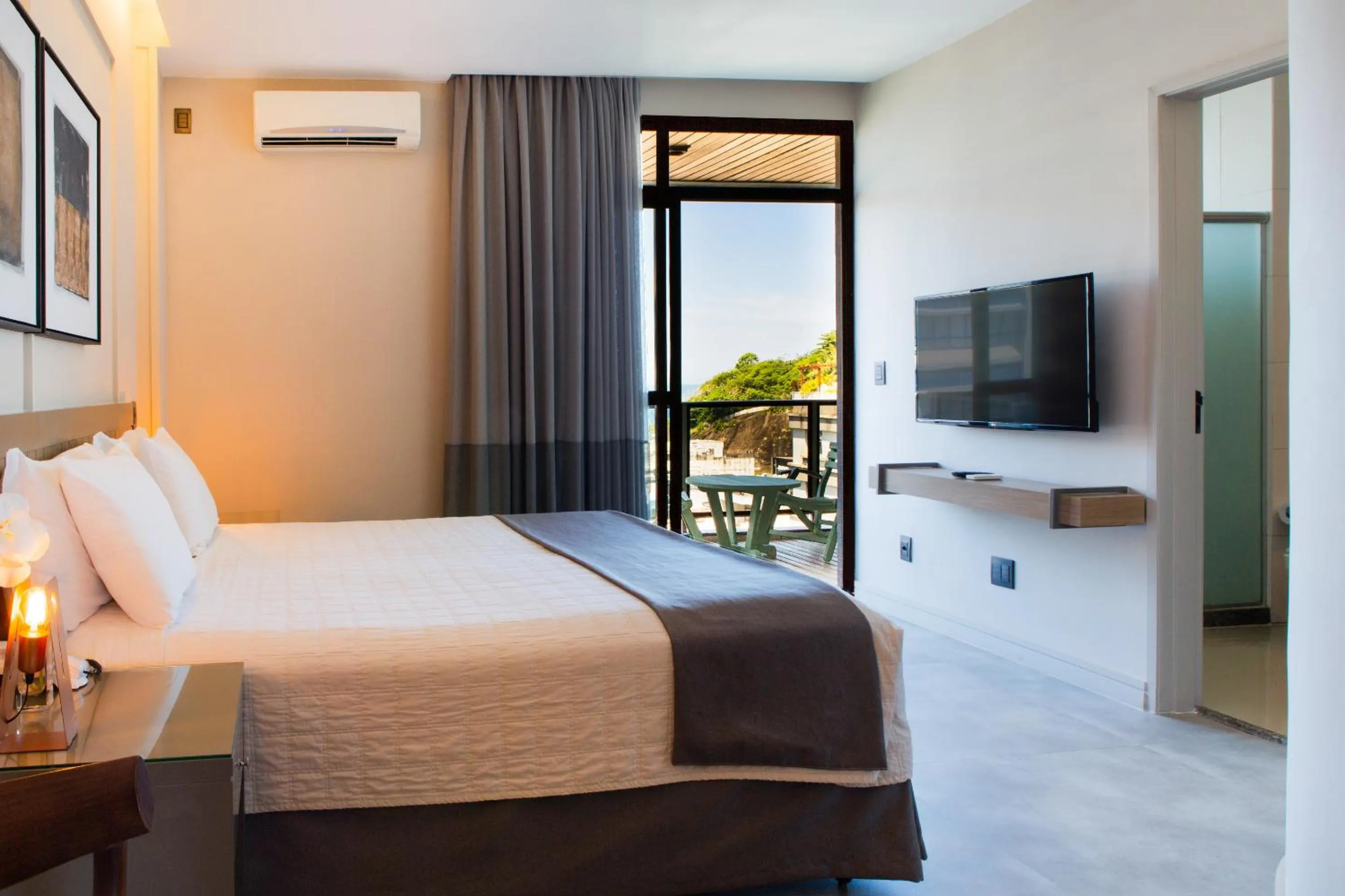 Superior Double or Twin Room with Balcony in Ritz Leblon