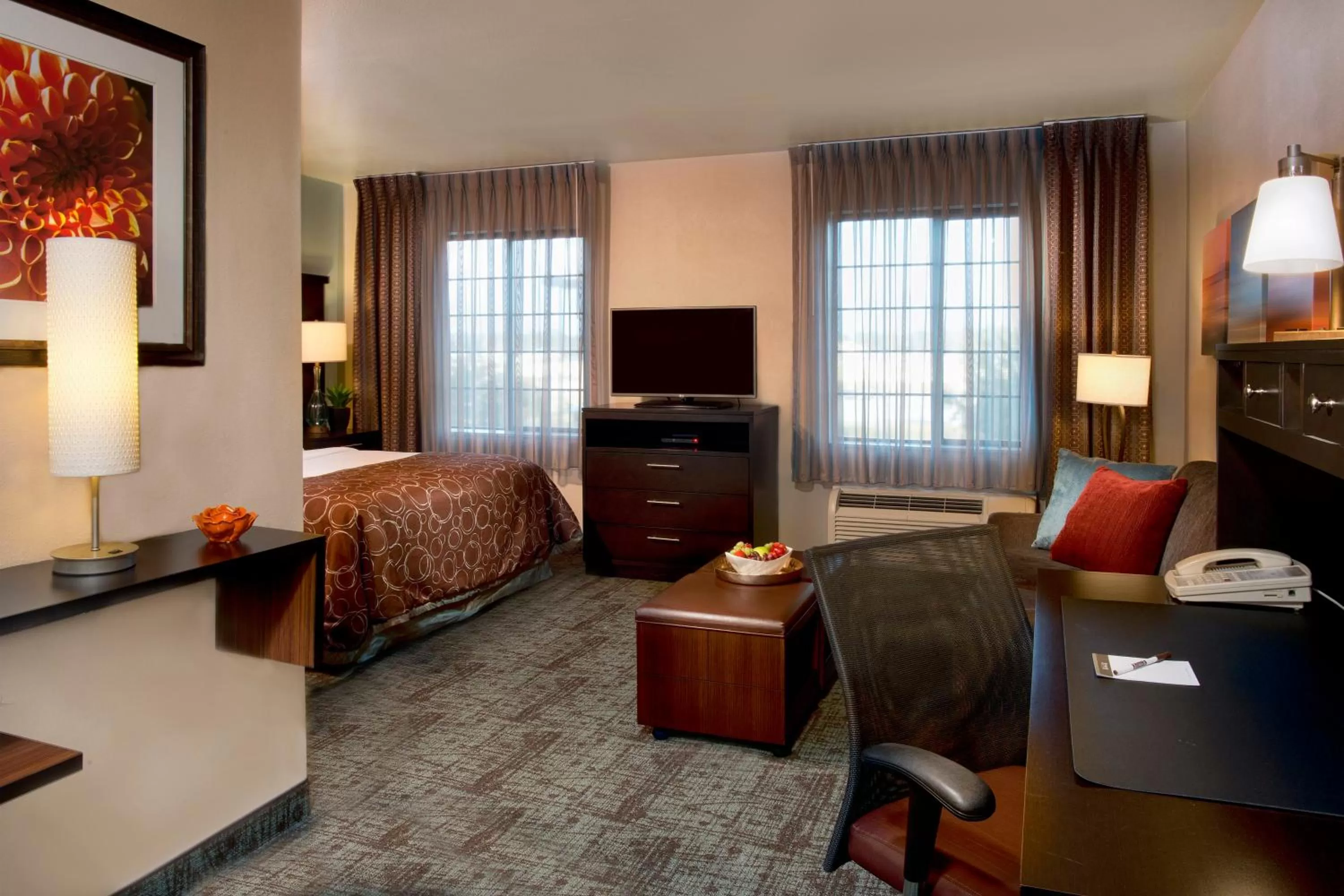 Studio Queen Suite in Staybridge Suites Myrtle Beach-Fantasy Harbour by IHG