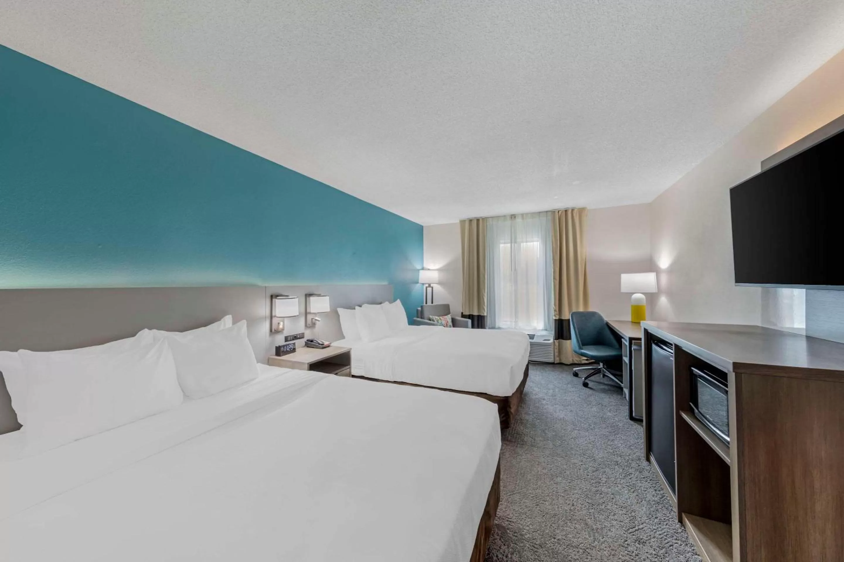 Queen Room with Two Queen Beds - Non-Smoking in Comfort Inn US Hwy 80