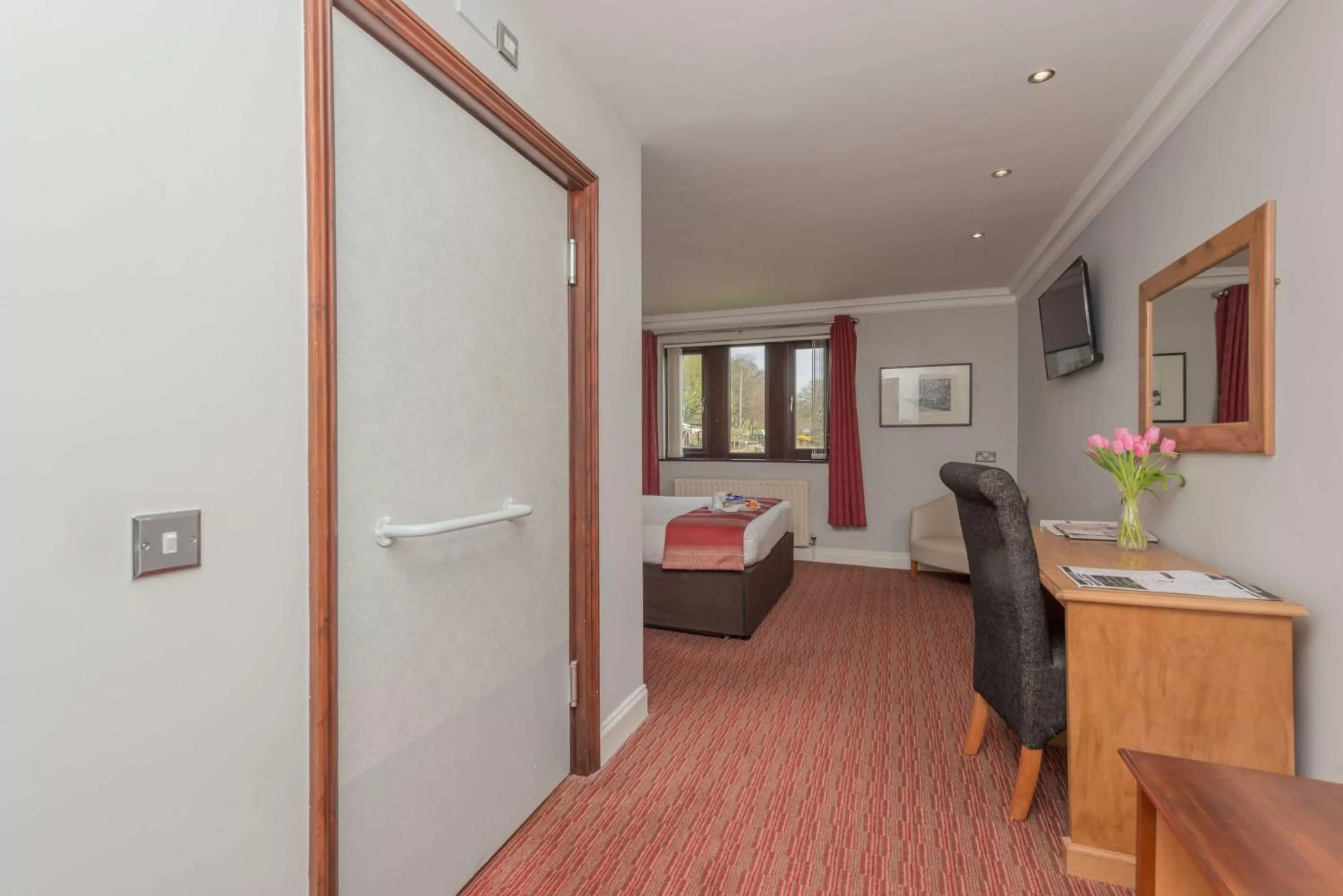 King Room - Disability Access/Non-Smoking in Best Western Bradford Guide Post Hotel