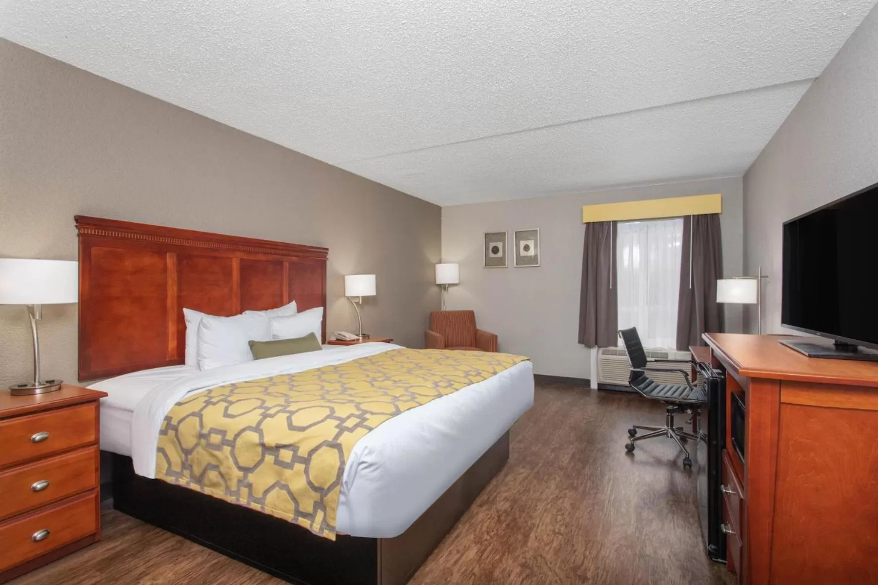 King Room - Non-Smoking in SureStay by Best Western Greenville