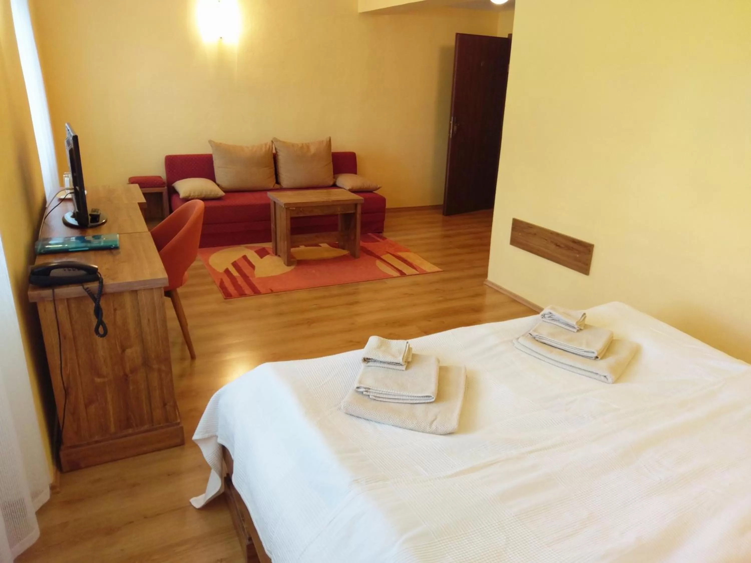 Deluxe Double or Twin Room - single occupancy in Hotel a Hostinec Tálský mlýn