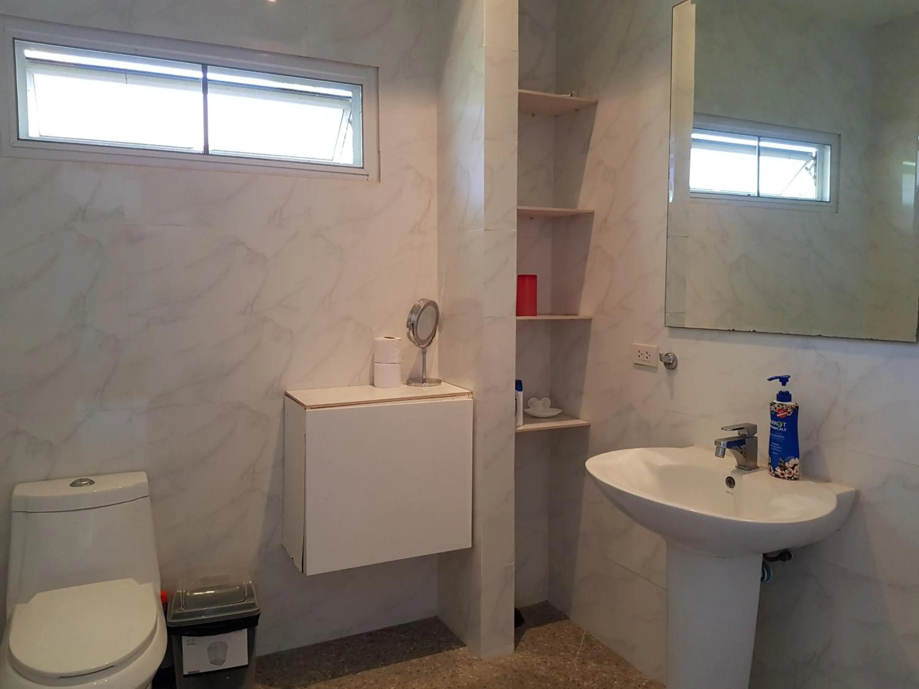 Deluxe Villa in Bangsaray Villa