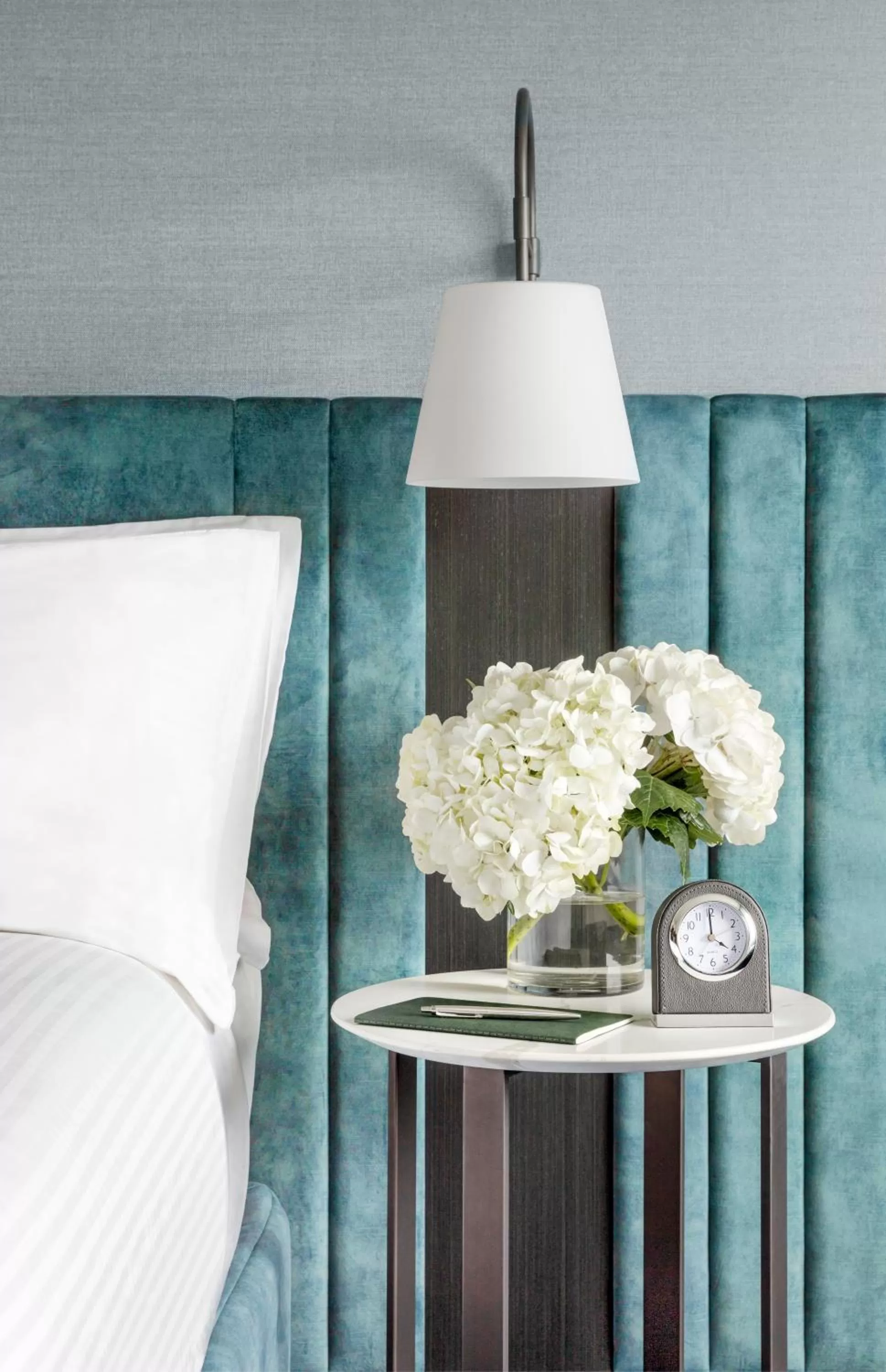 1 King East Harbor View in InterContinental Sydney, an IHG Hotel