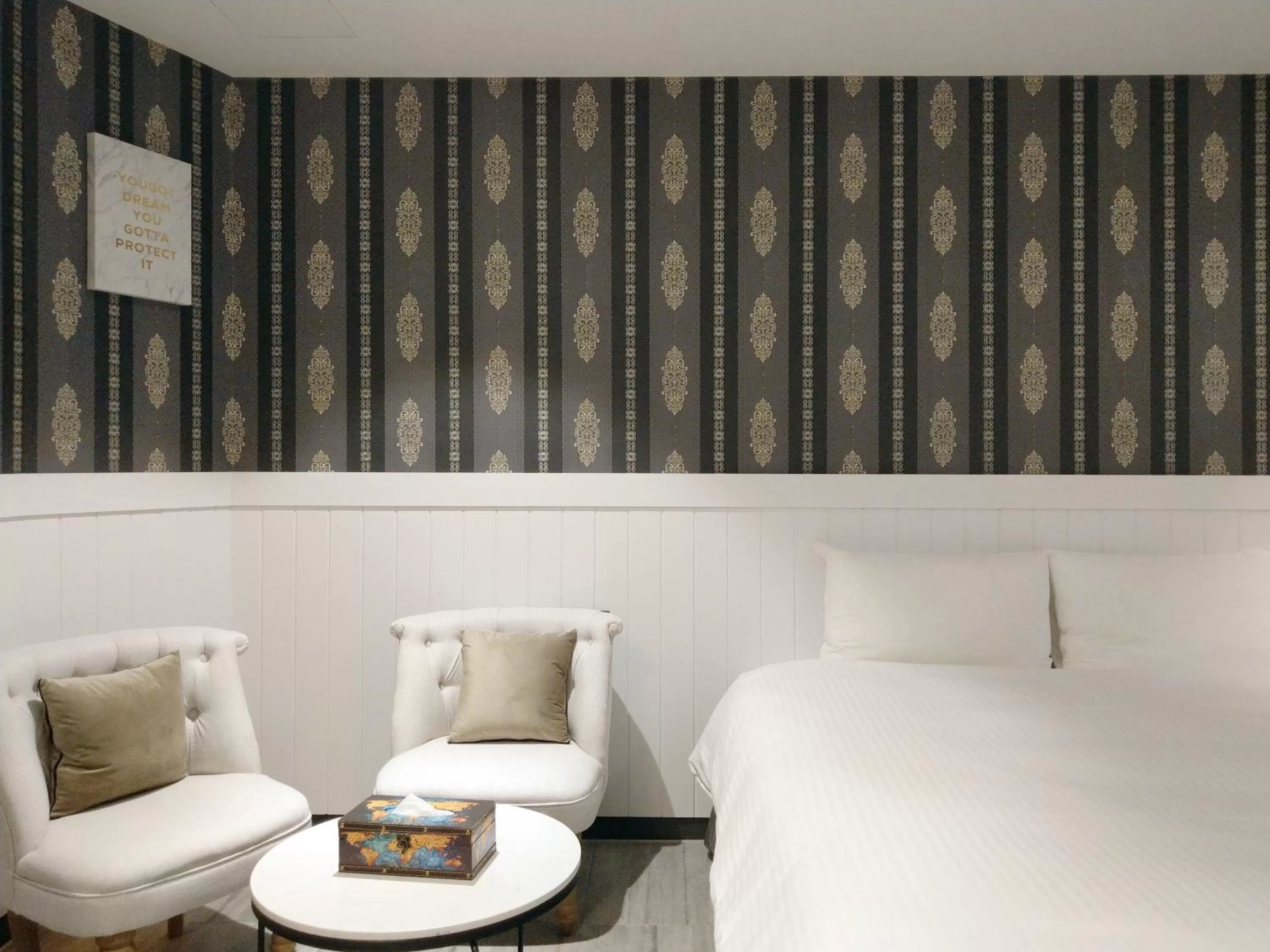 Deluxe Triple Room with Bathtub in K HOTEL