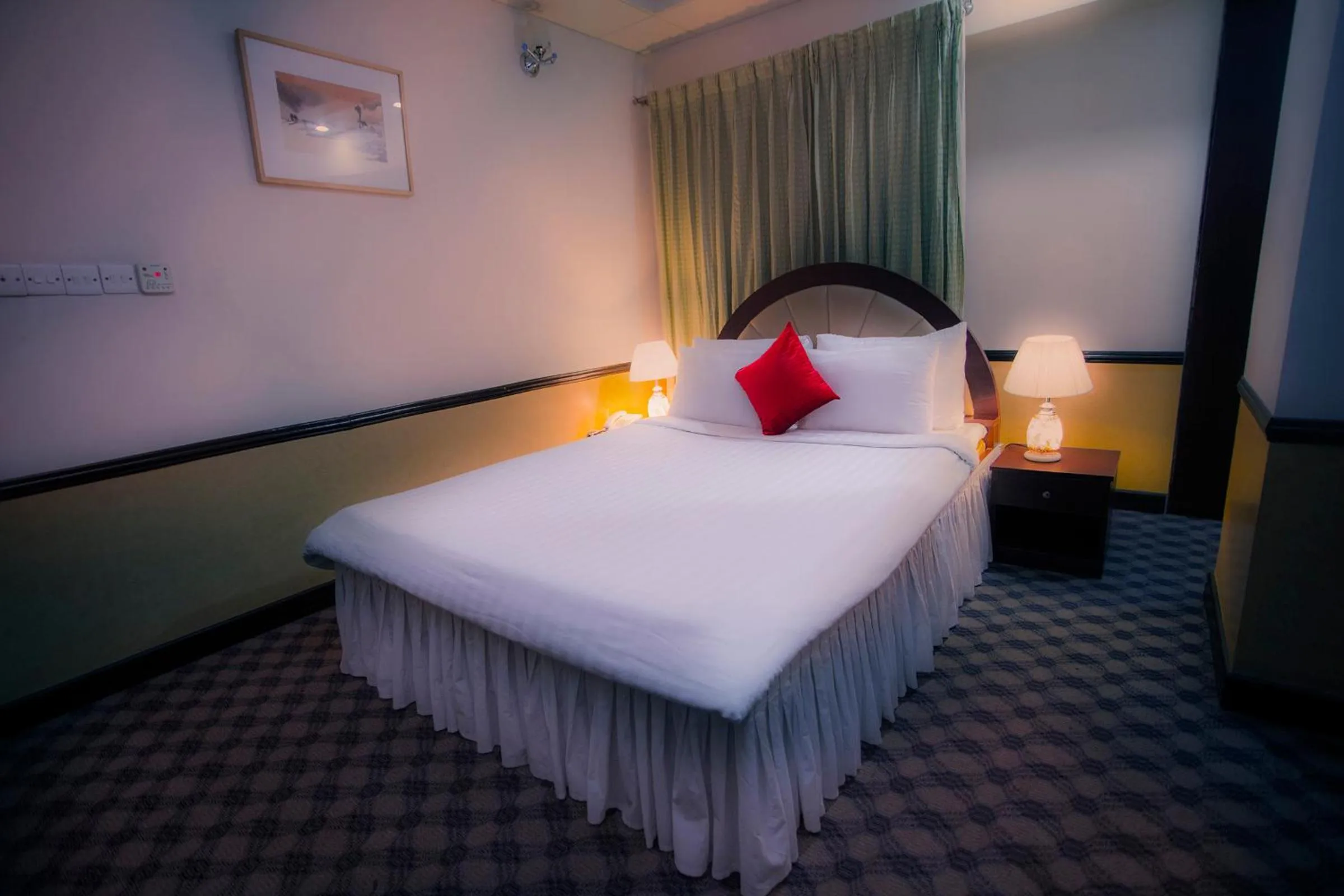 Deluxe Double Room - single occupancy in Hotel 71