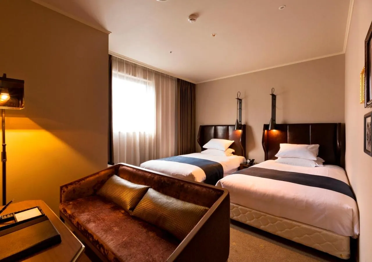 Deluxe Twin Room with Club Lounge Access - single occupancy - Breakfast Included - Non-Smoking in Royal Park Hotel Takamatsu