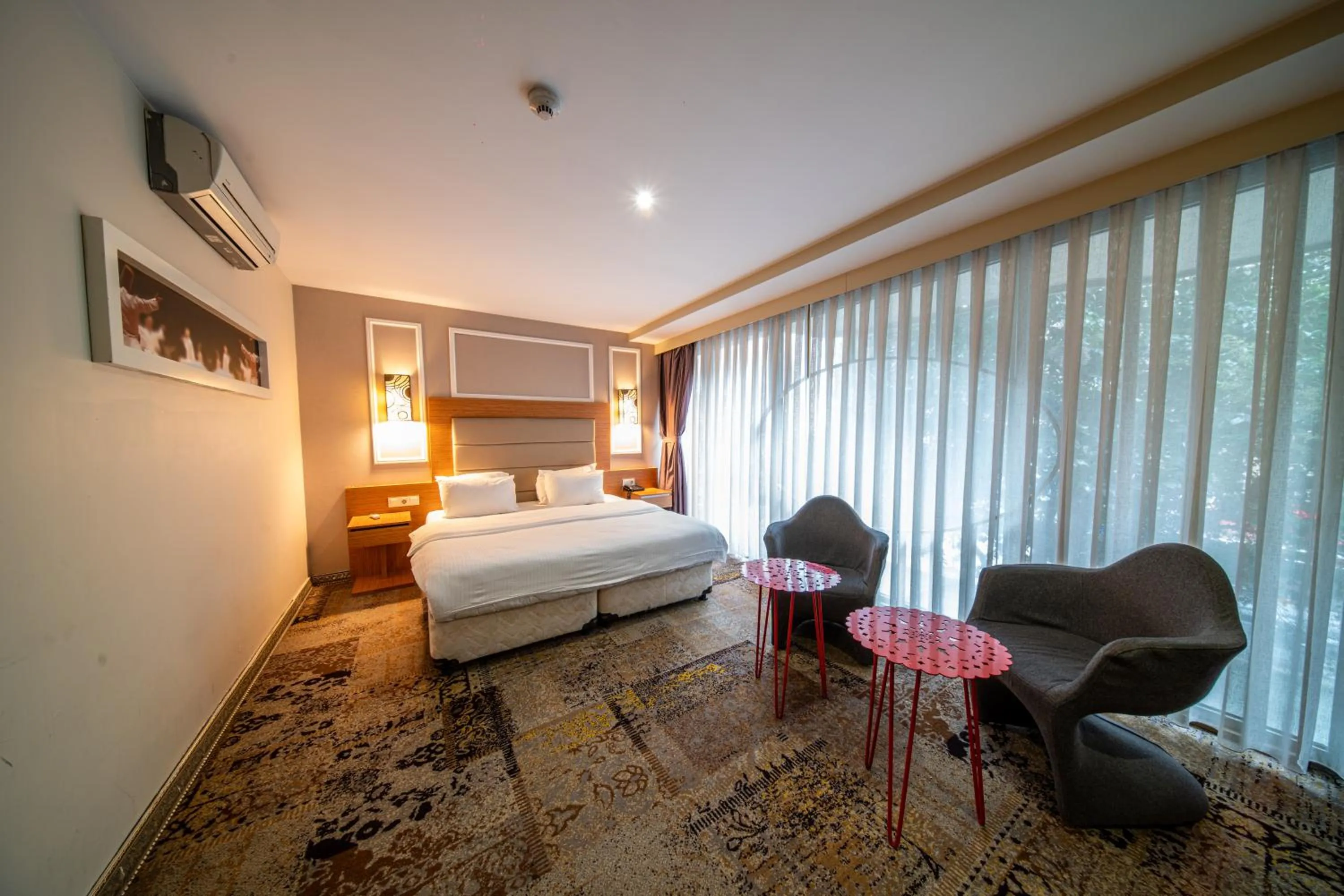 Double Room in All Seasons Hotel