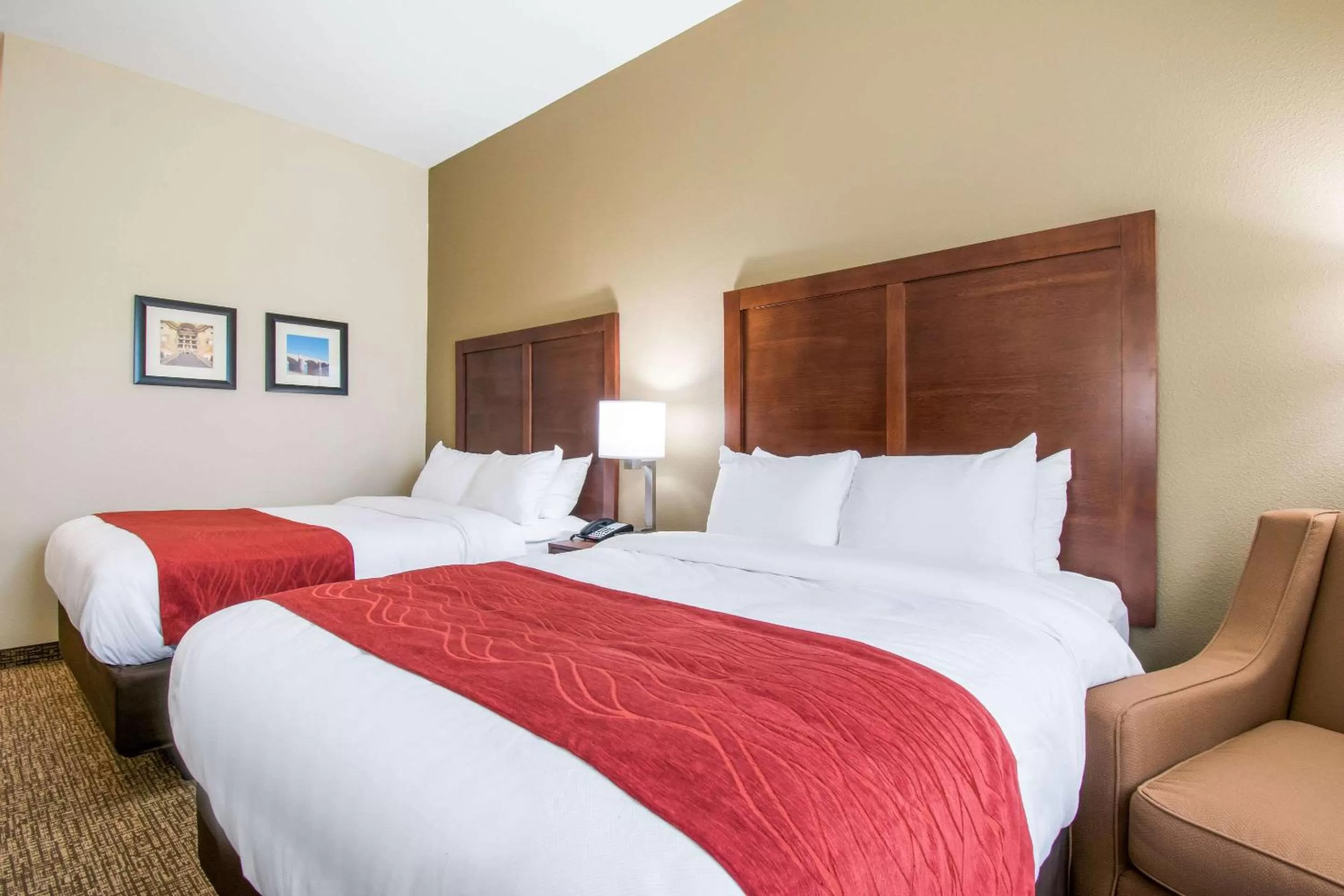 Queen Room with Two Queen Beds - Non-Smoking in Comfort Inn & Suites Harrisburg - Hershey West