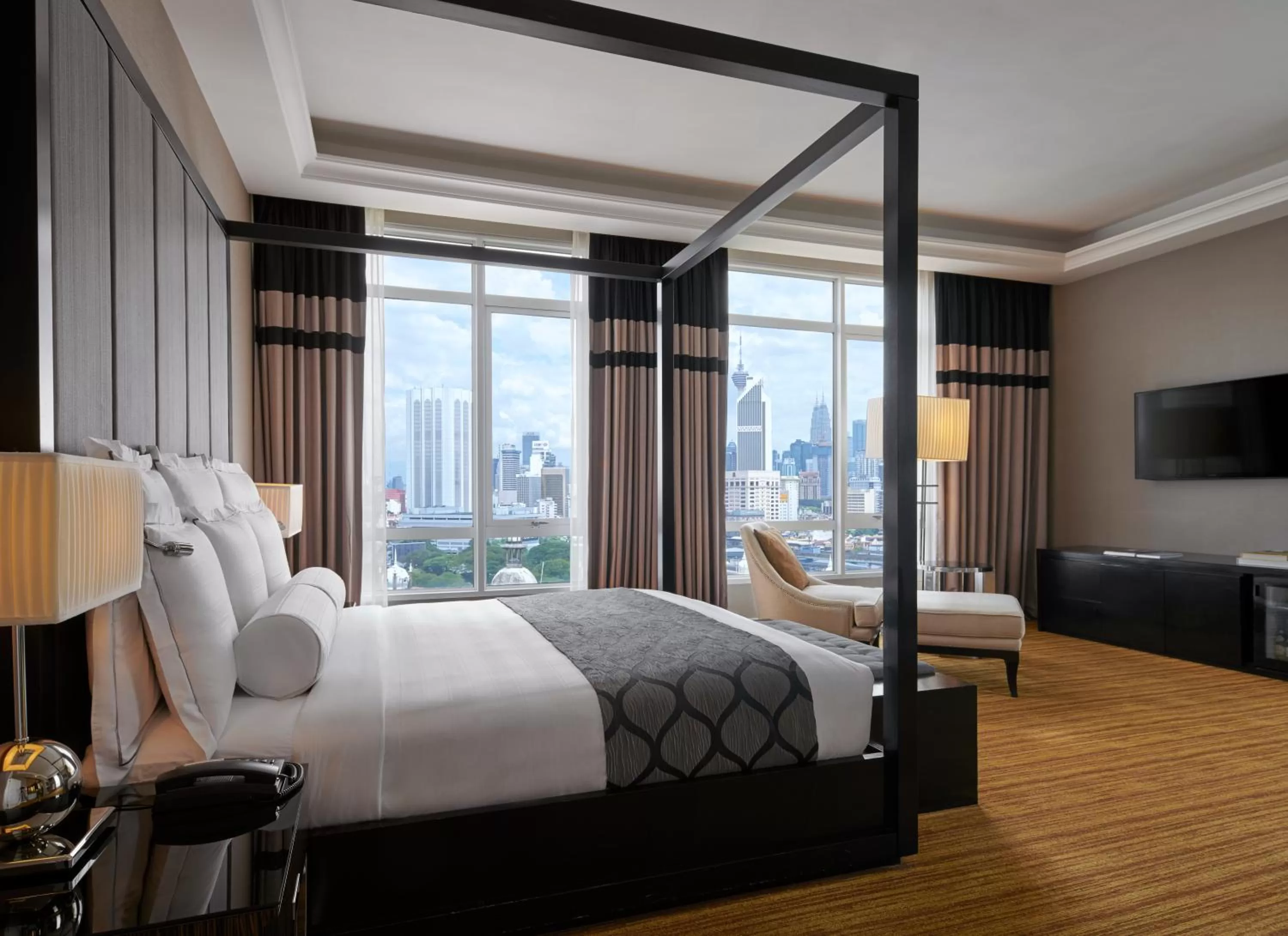 Premier Suite in The Majestic Hotel Kuala Lumpur, Autograph Collection