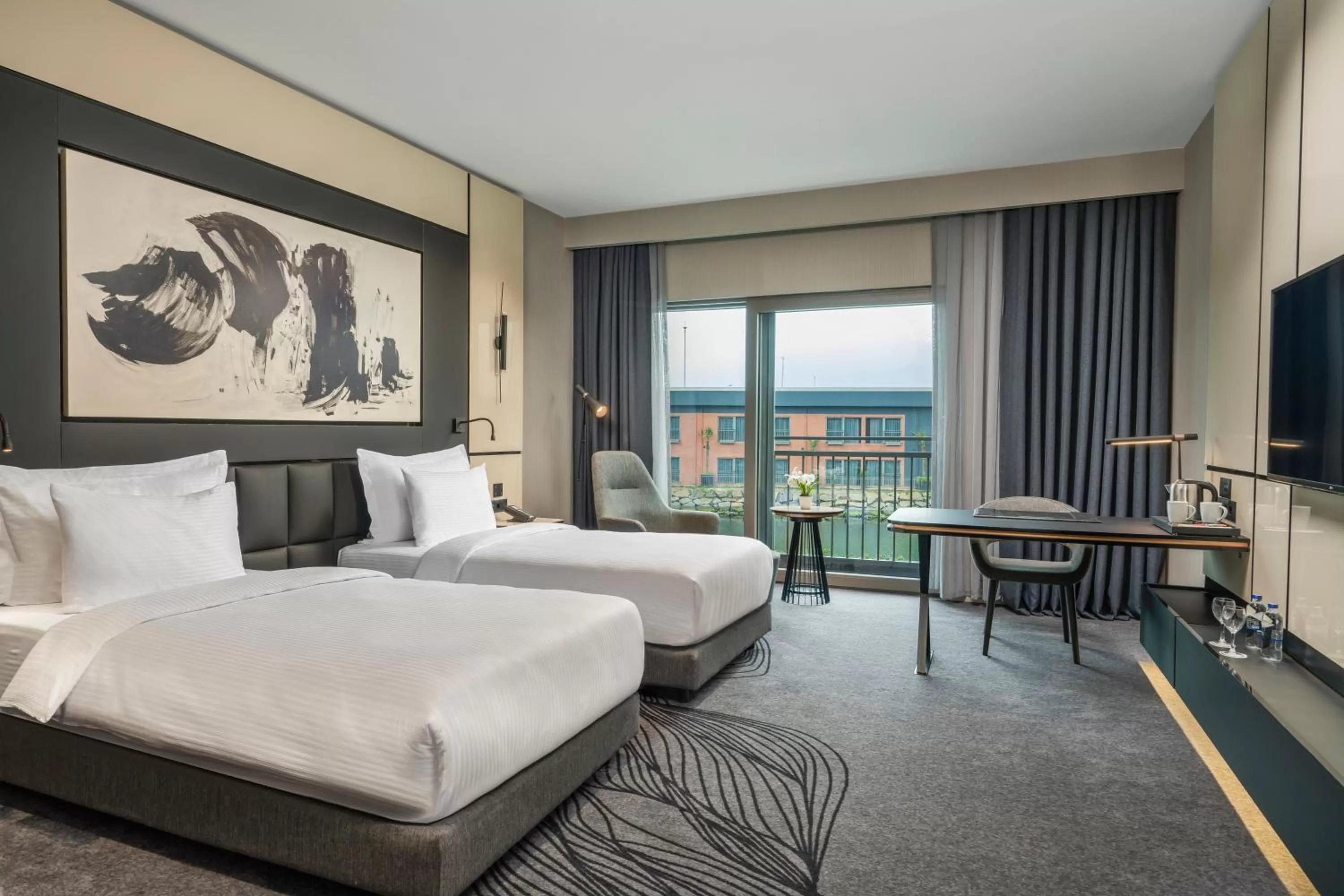 Standard Twin Room in Crowne Plaza - Istanbul Tuzla Viaport Marina by IHG