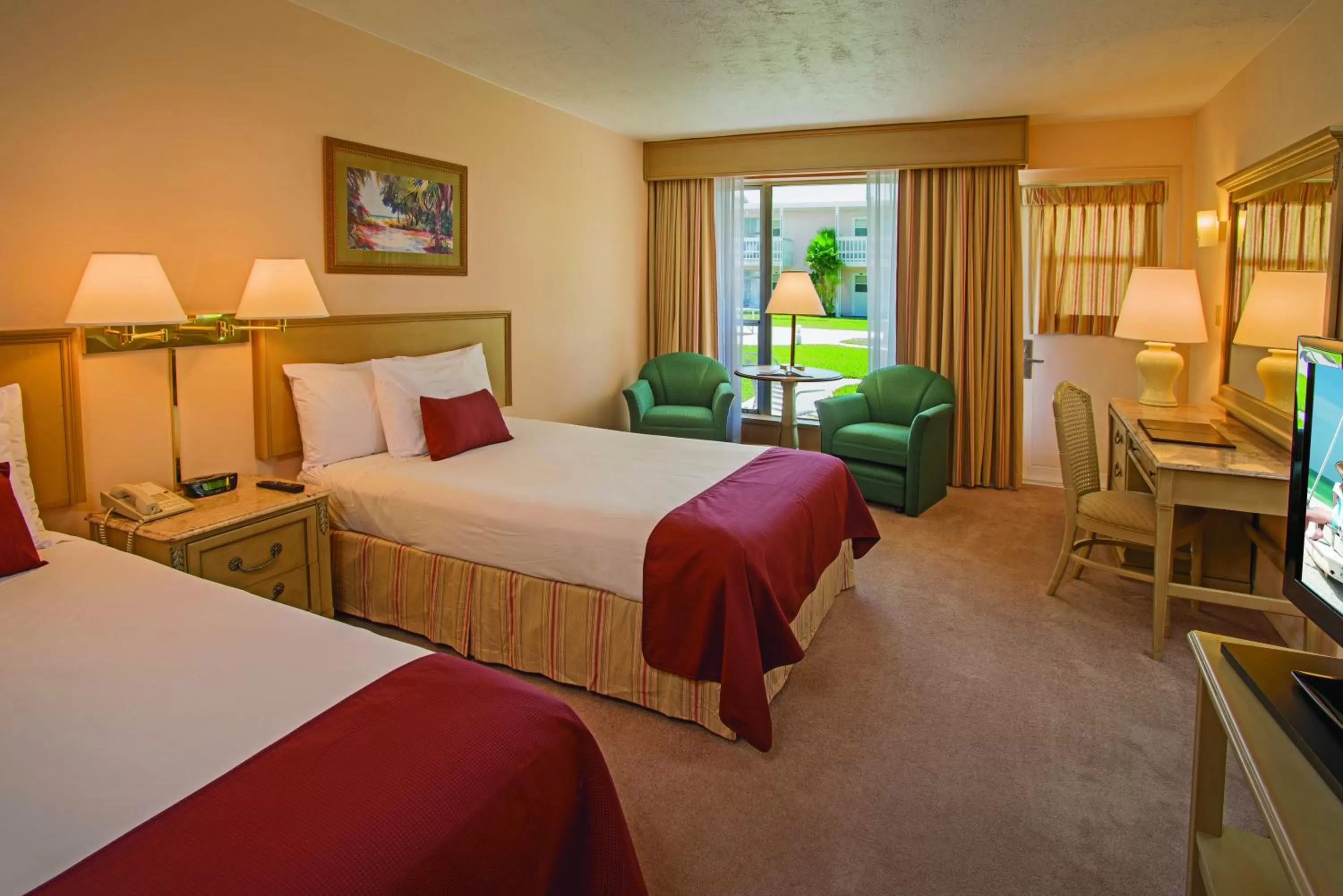 Double Room with Two Double Beds and Courtyard View in Sandcastle Resort at Lido Beach