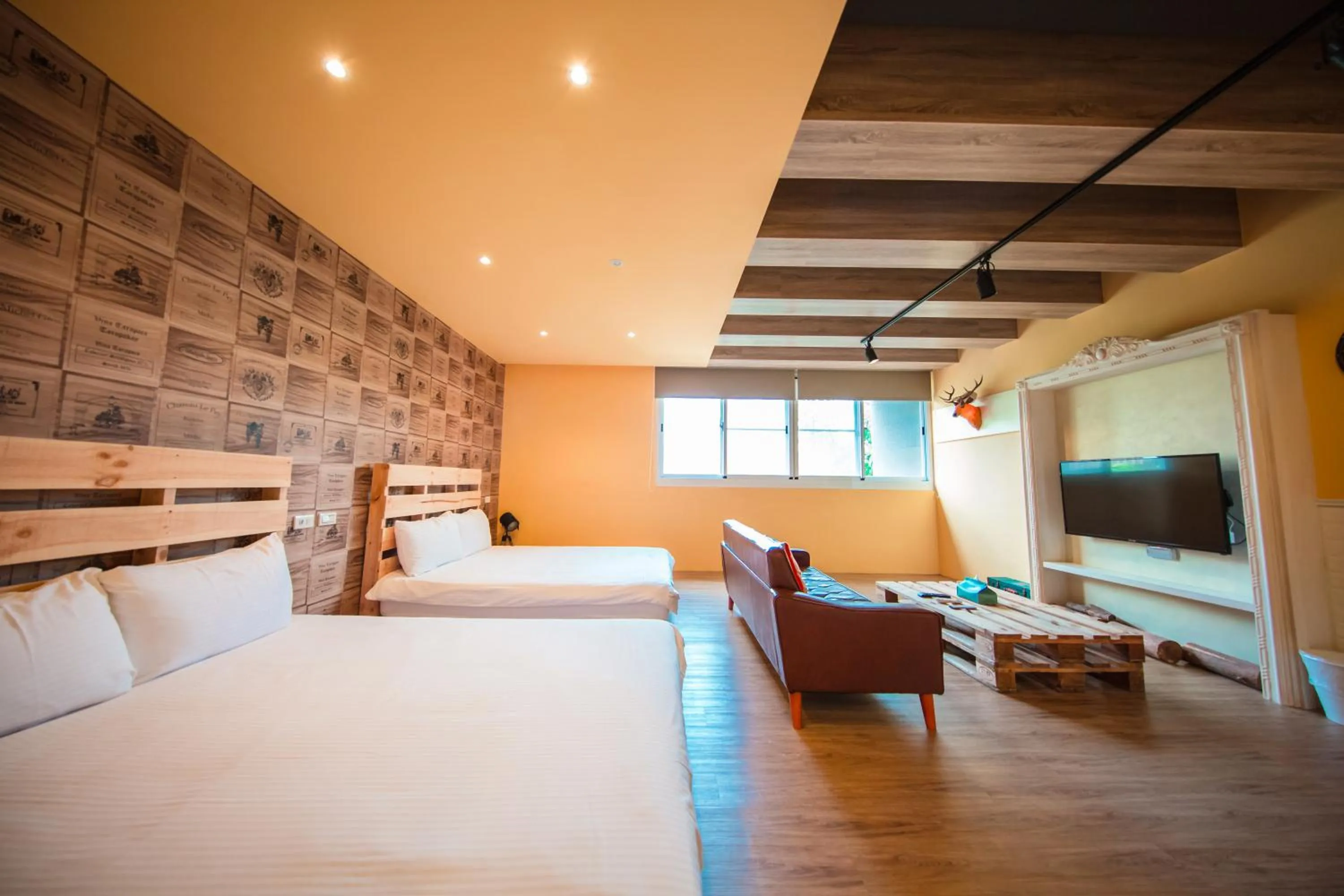 Standard Queen Room with Two Queen Beds in Urban