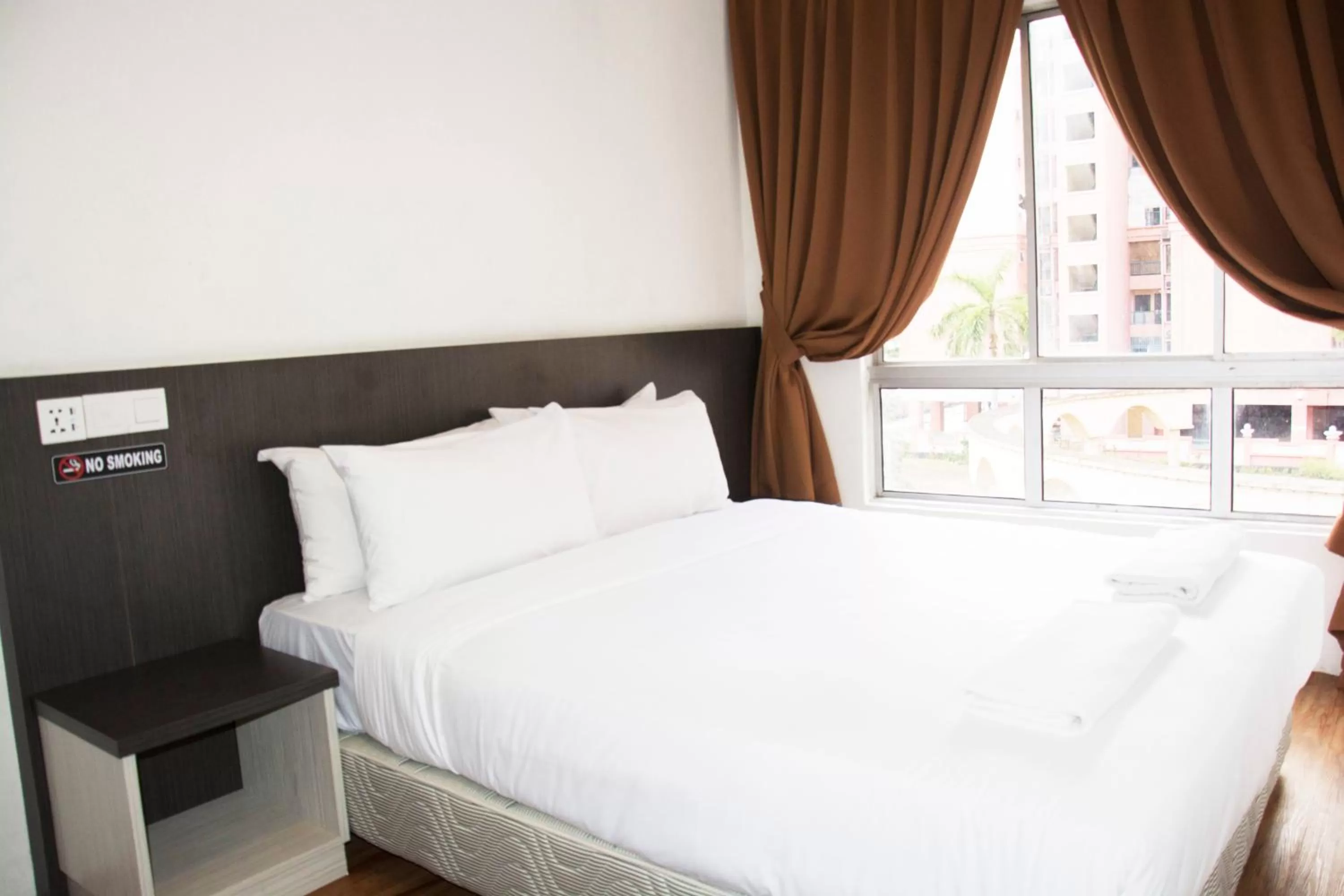 Deluxe Family Room in Promenade Service Apartment