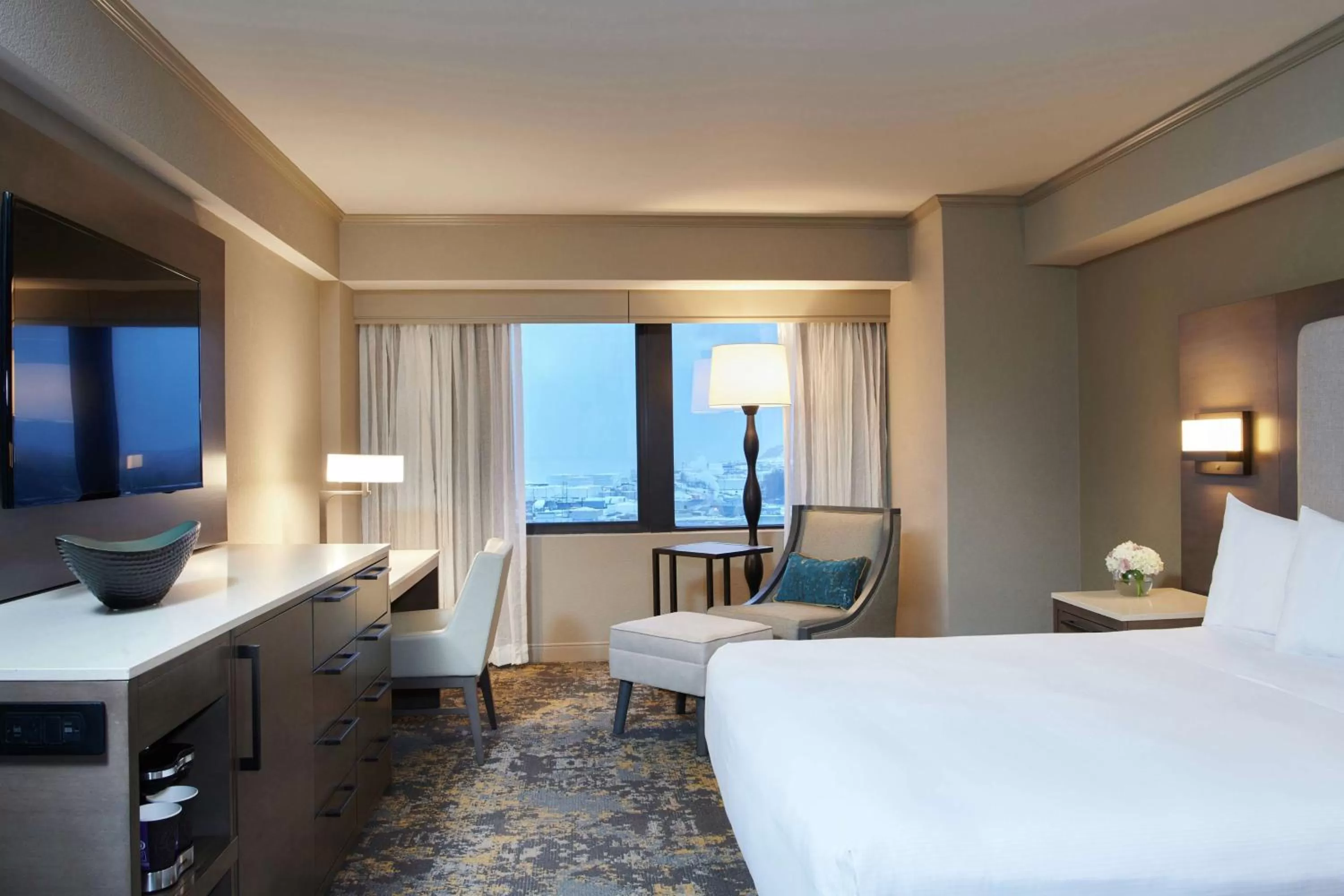 King Room in Hilton Anchorage