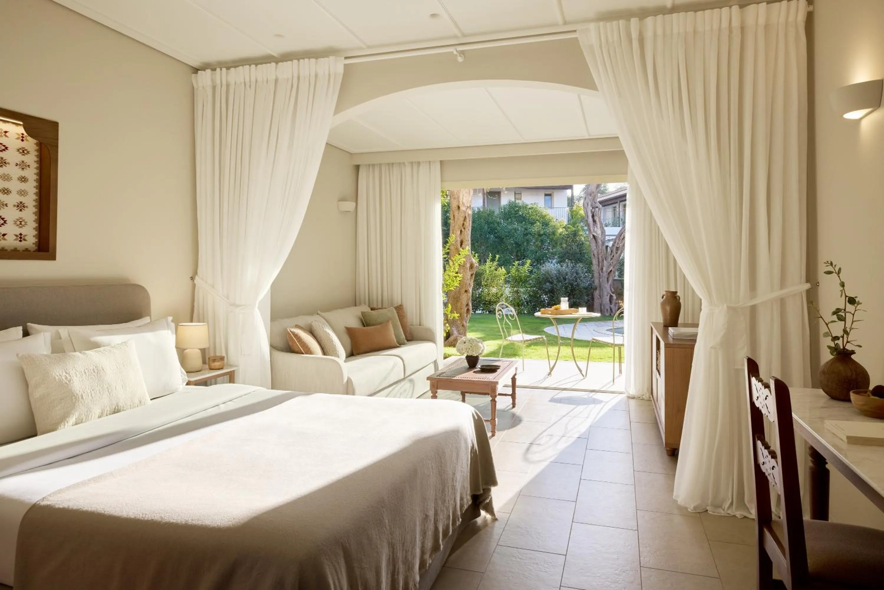 Eden Suite - Annex Building in Parga Beach Resort