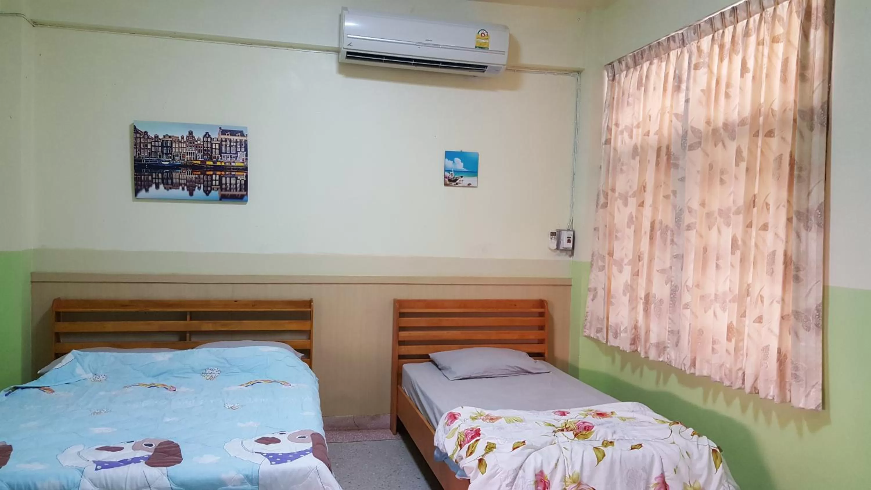 Triple Room in Sataya Apartment
