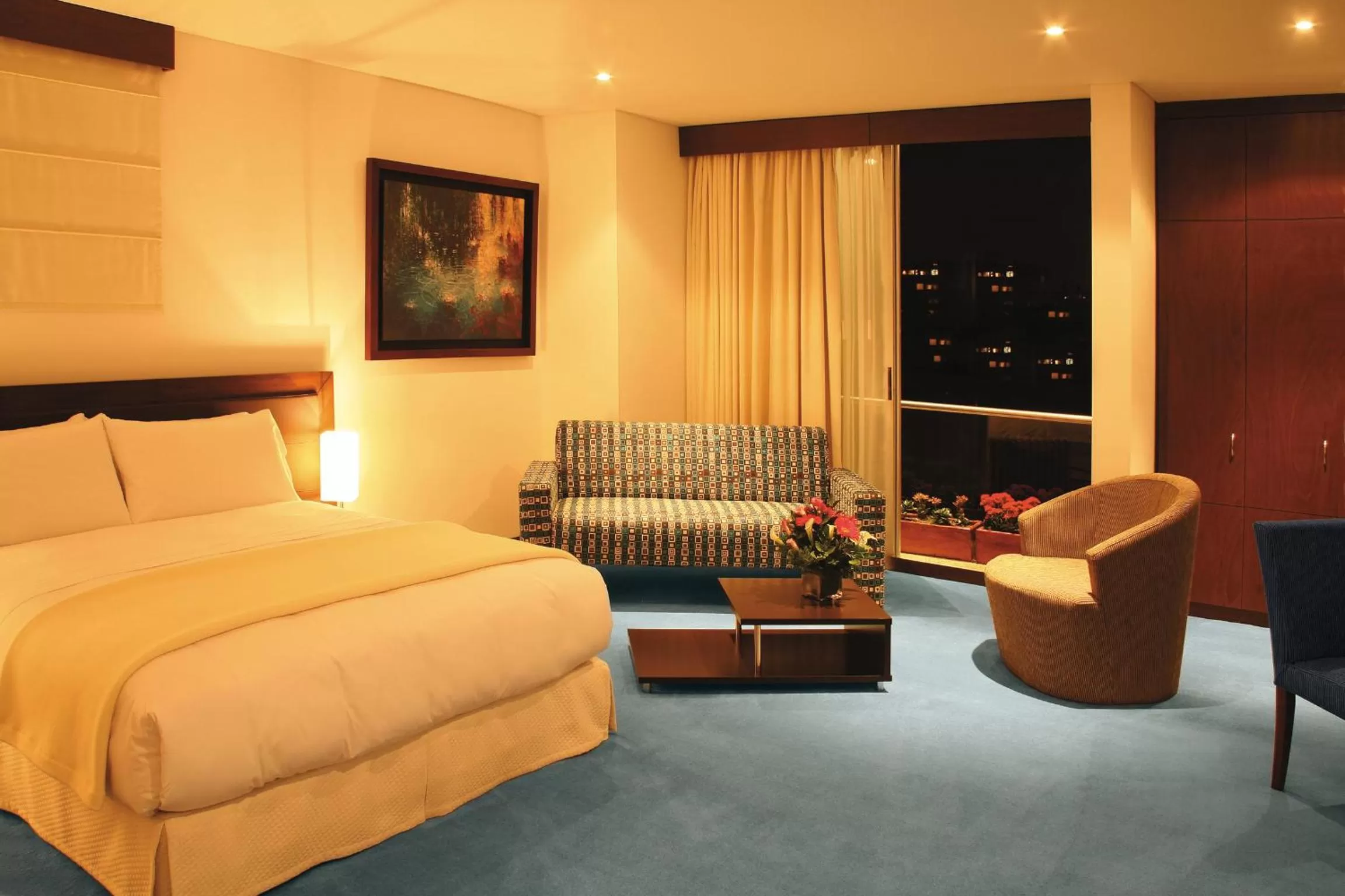 Executive Suite in Blue Suites Hotel