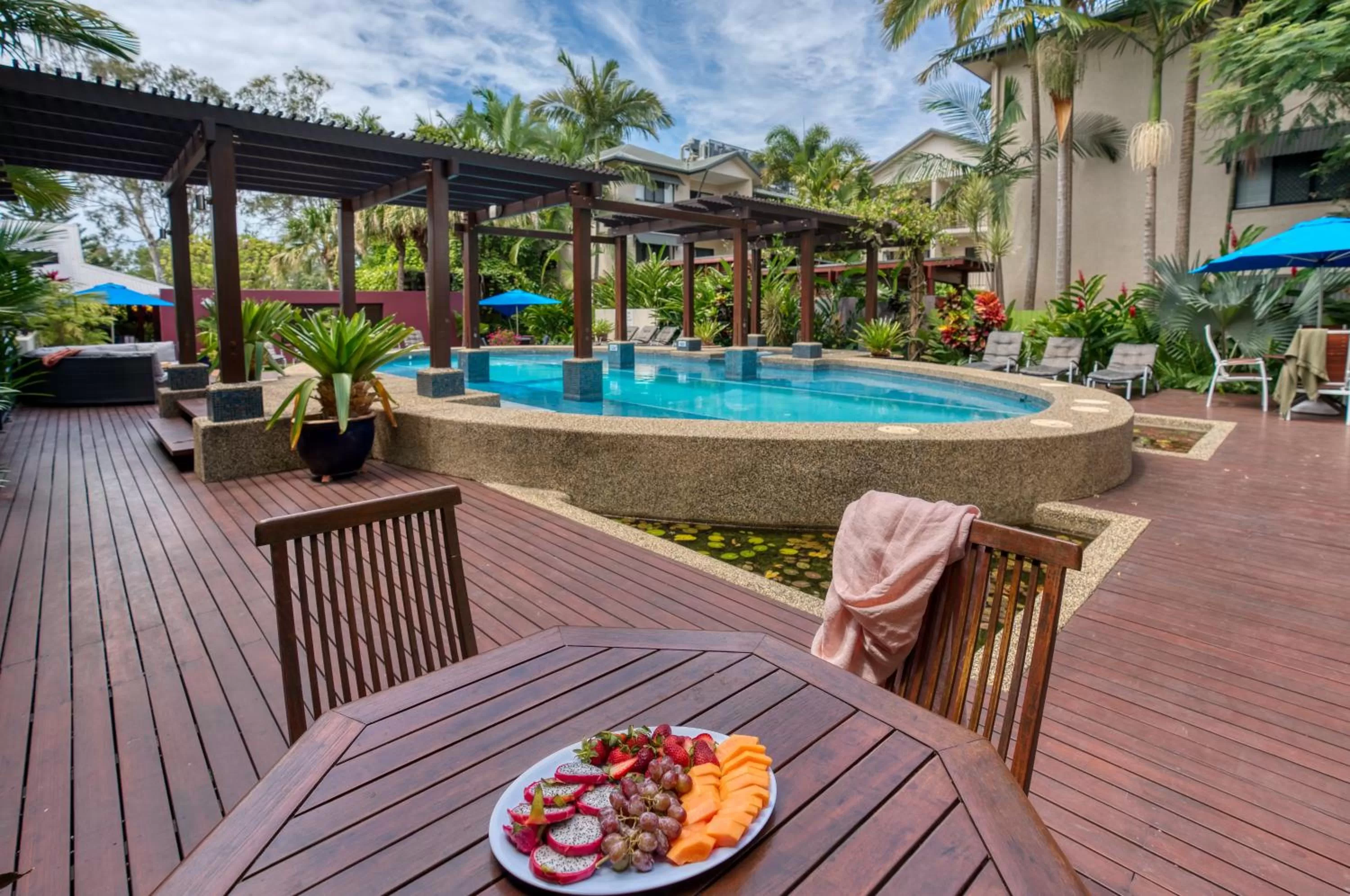 Swimming pool in Freestyle Resort Port Douglas
