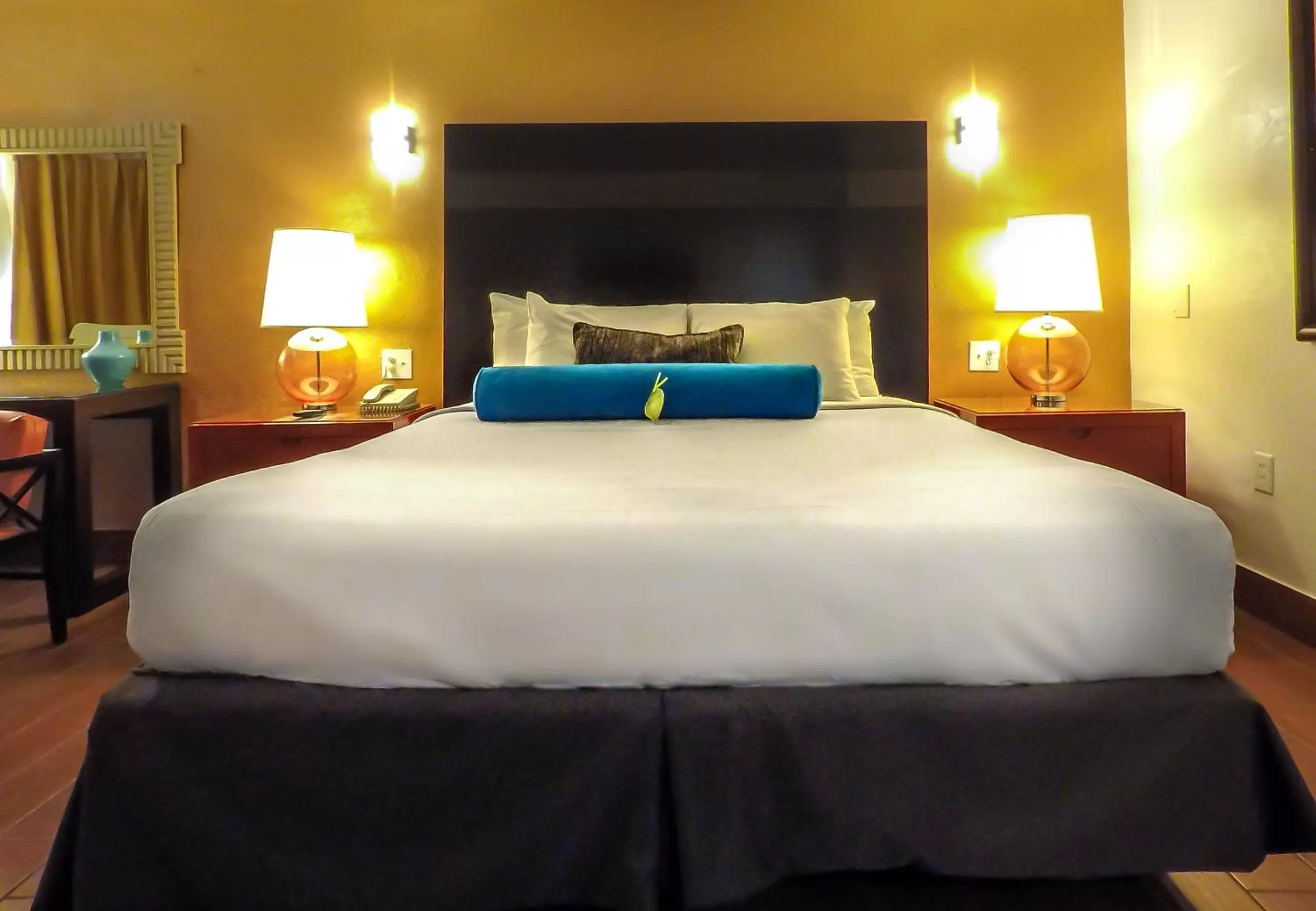 King Room - Non-Smoking in Adara Palm Springs