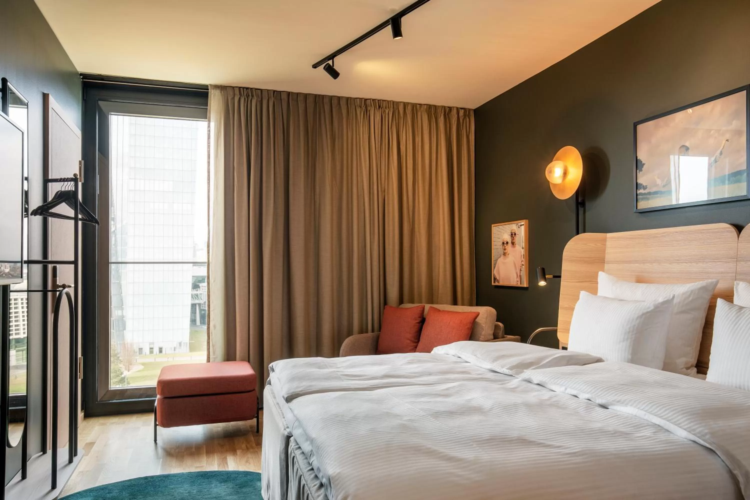 Standard Triple Room in Scandic Frankfurt Hafenpark