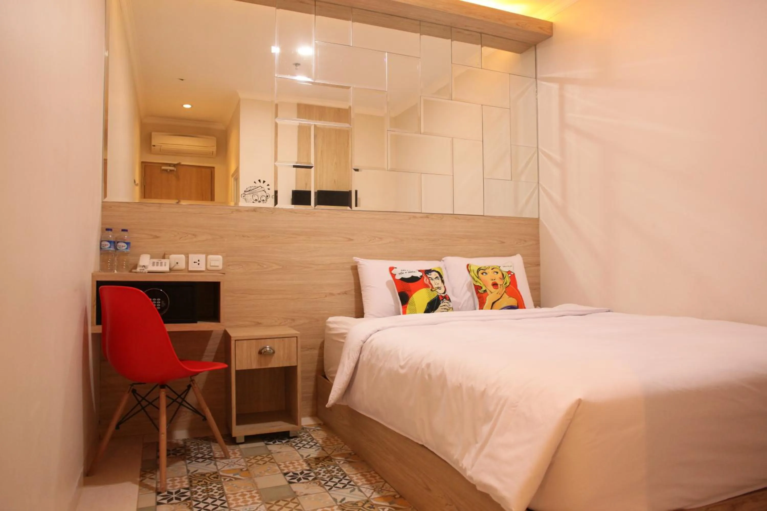 Deluxe Double Room with No Window  in Bold Hotel Jakarta