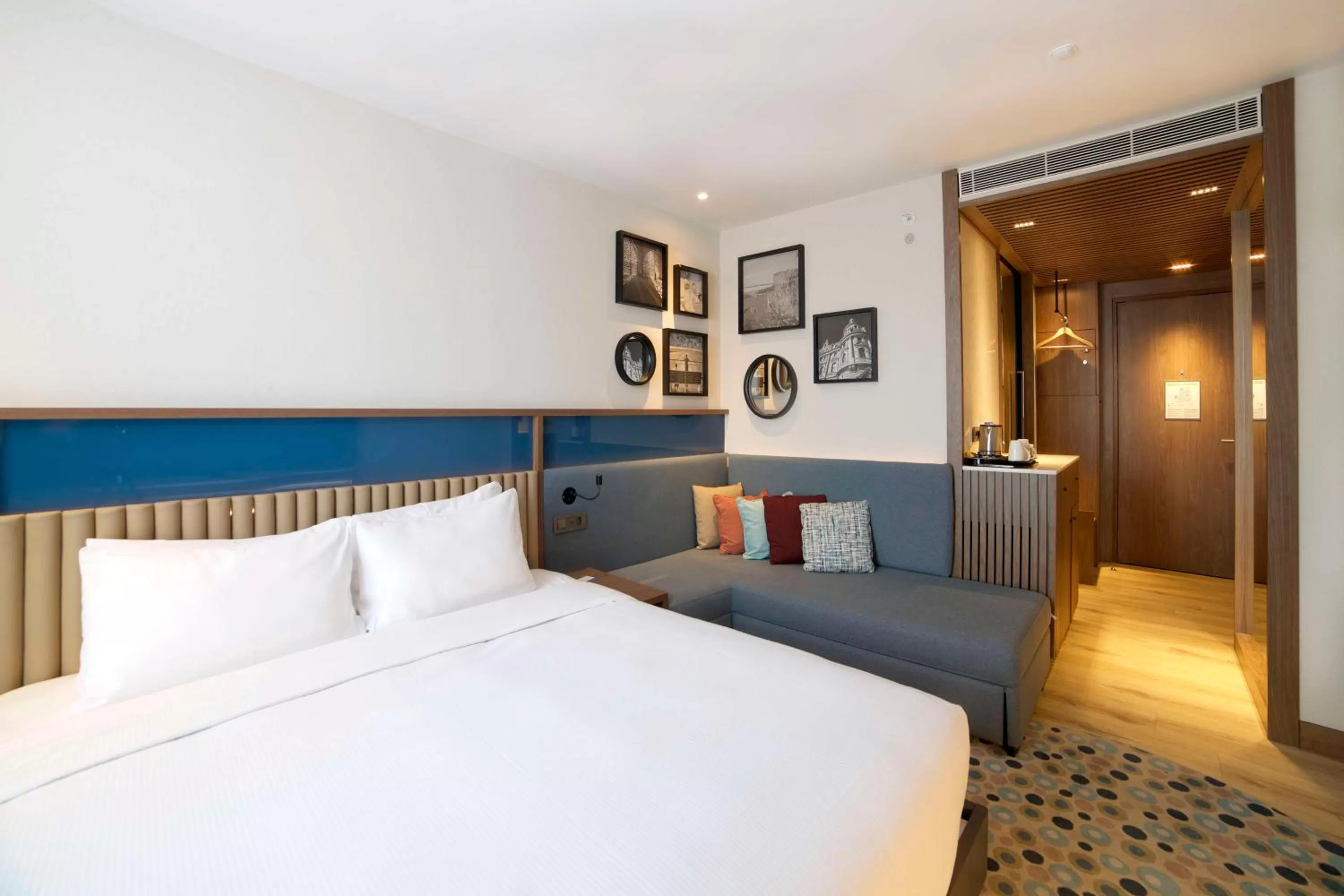 King Room with Sofa Bed in Hampton By Hilton Istanbul Old City